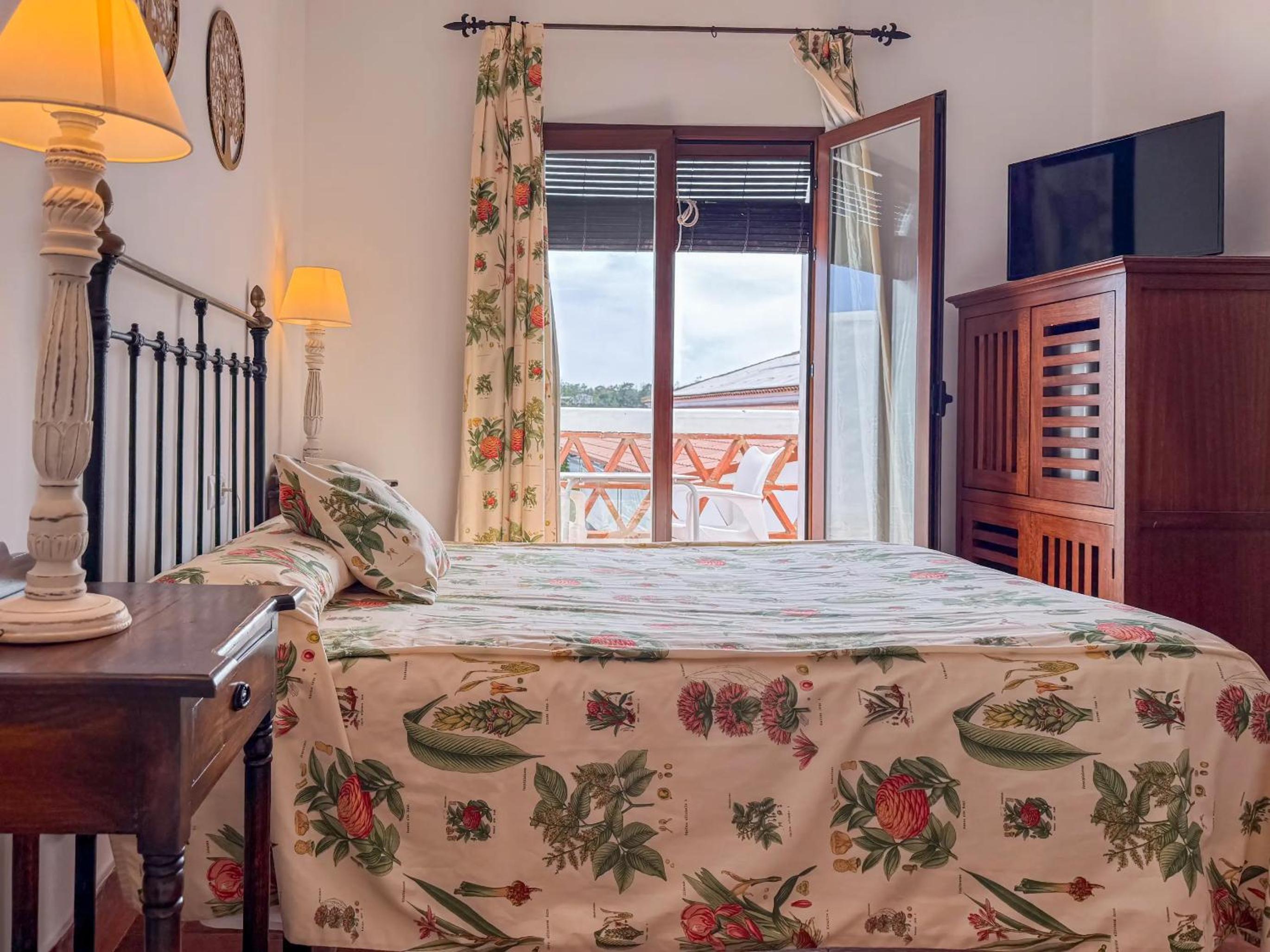 Double Room with Terrace - Photo 17