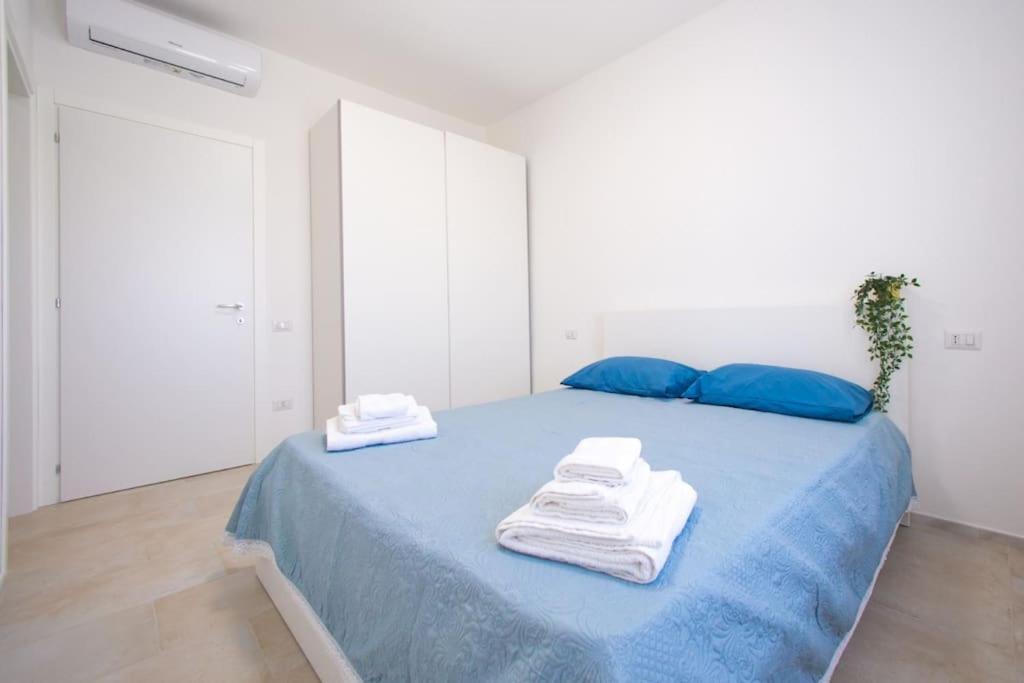 Two-Bedroom Apartment photo 2