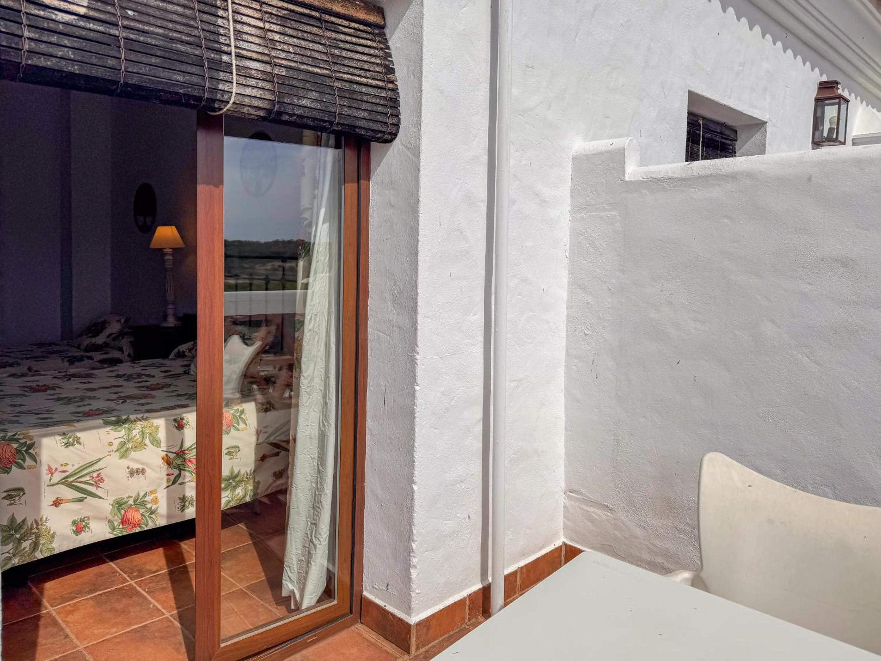 Double Room with Terrace - Photo 12