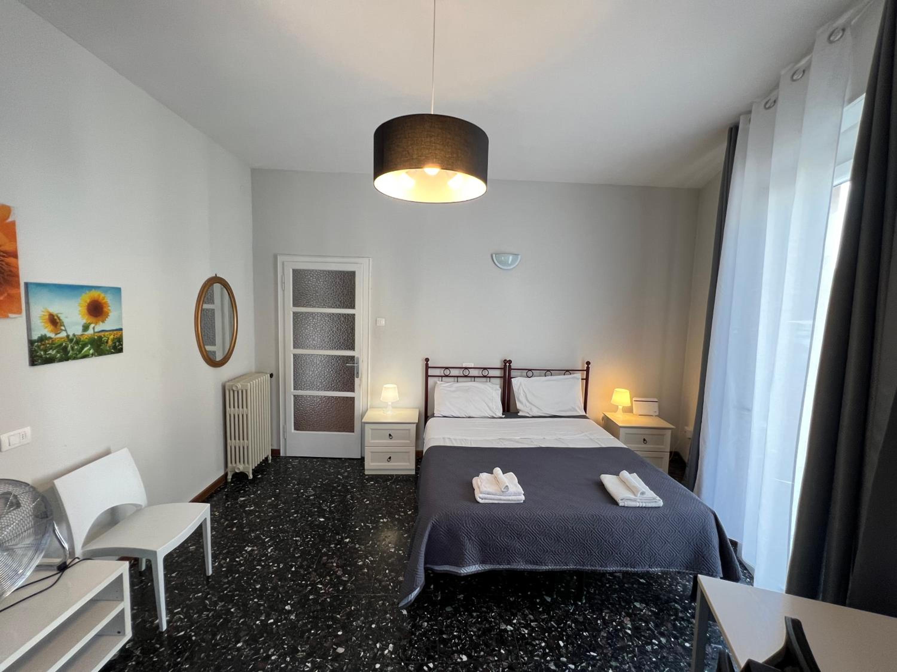 Double Room With Shared Bathroom