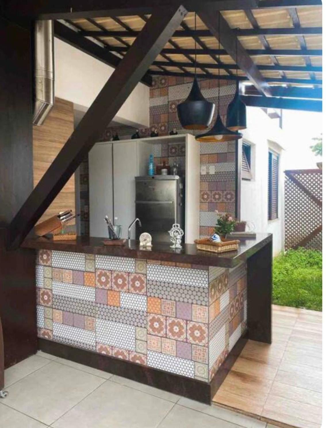 Four-Bedroom House photo 2