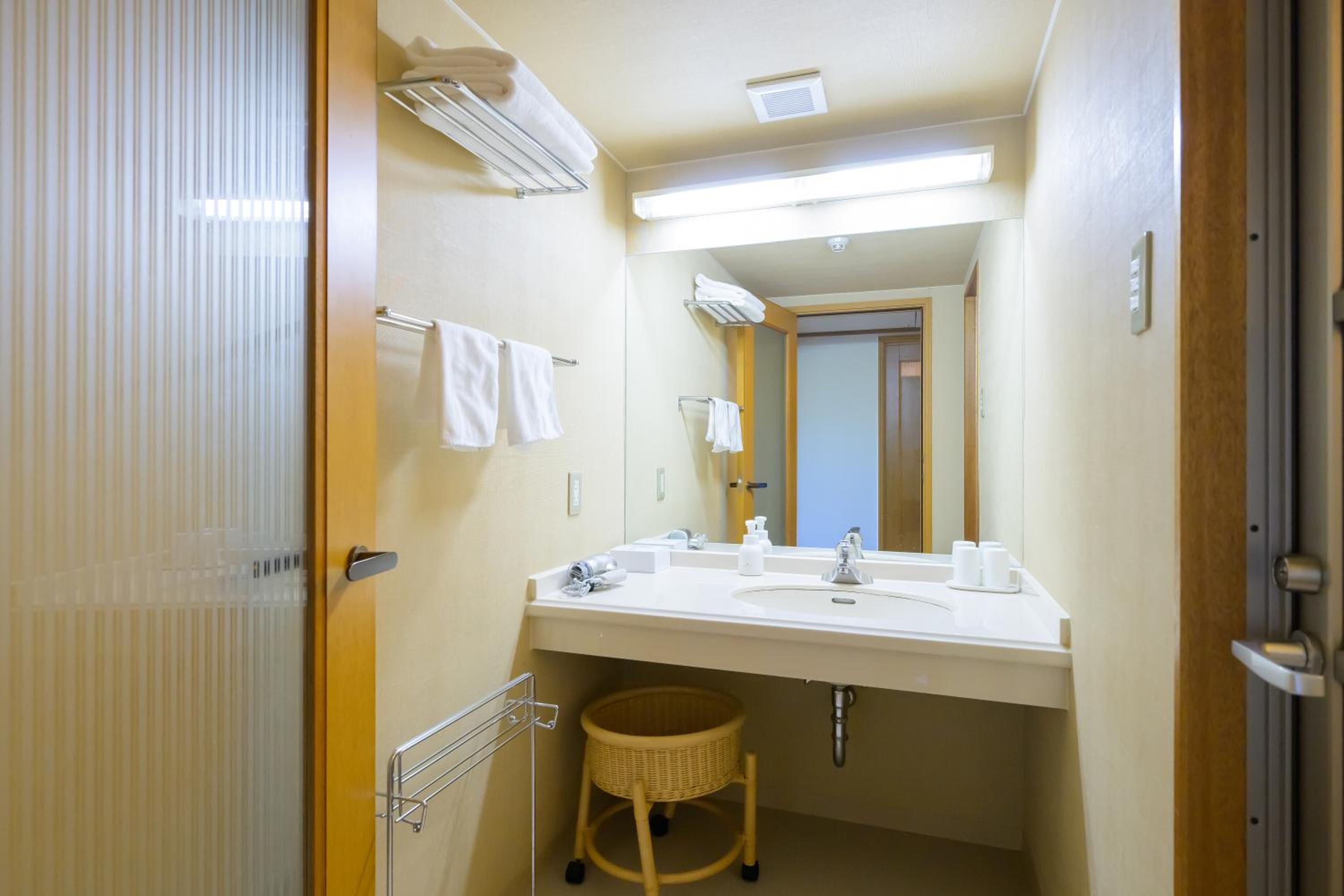 Japanese-Style Twin Room - Non Smoking - Photo 4