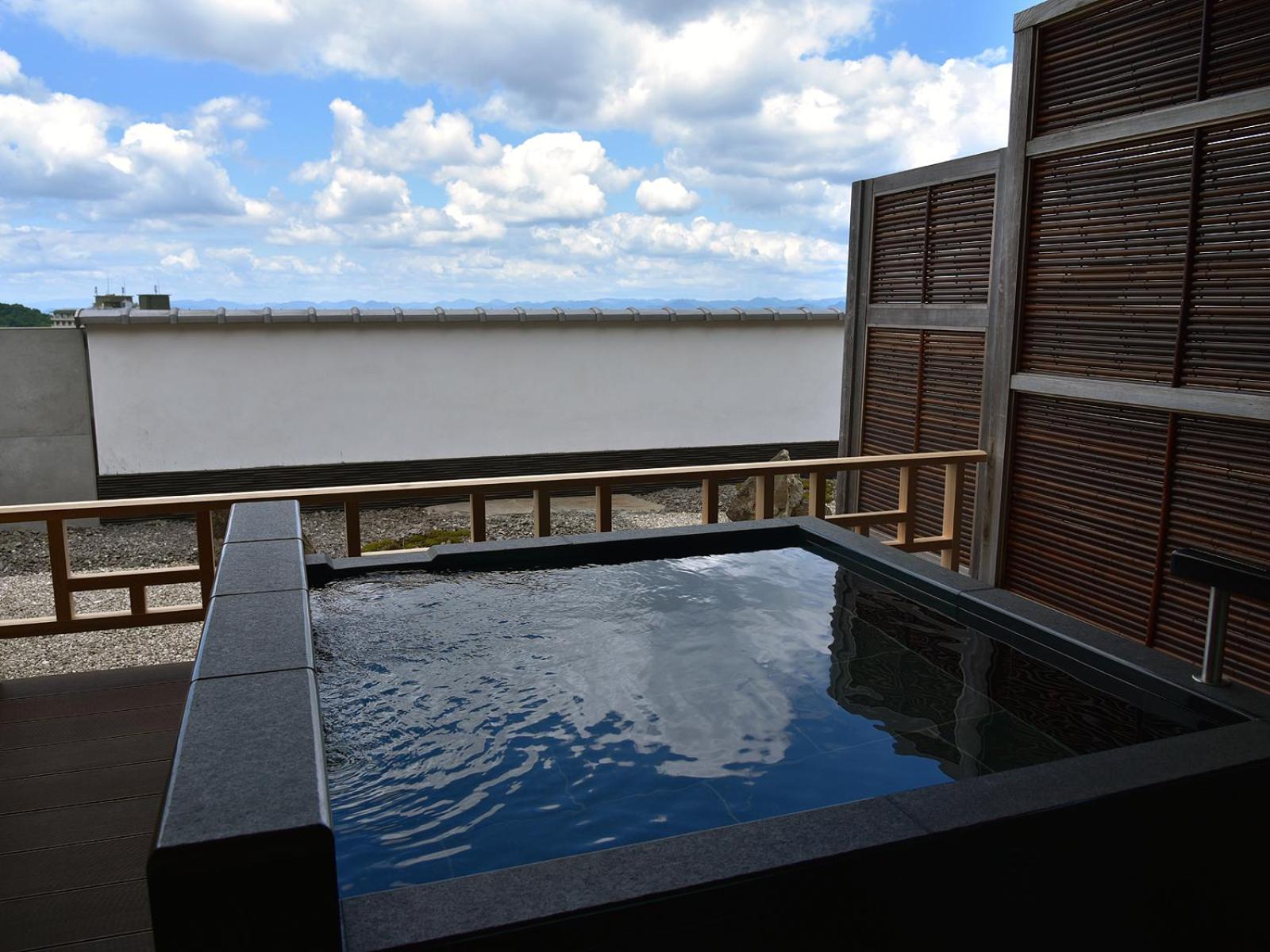 Penthouse Twin room with Open- Air Bath - Non-Smoking photo 3
