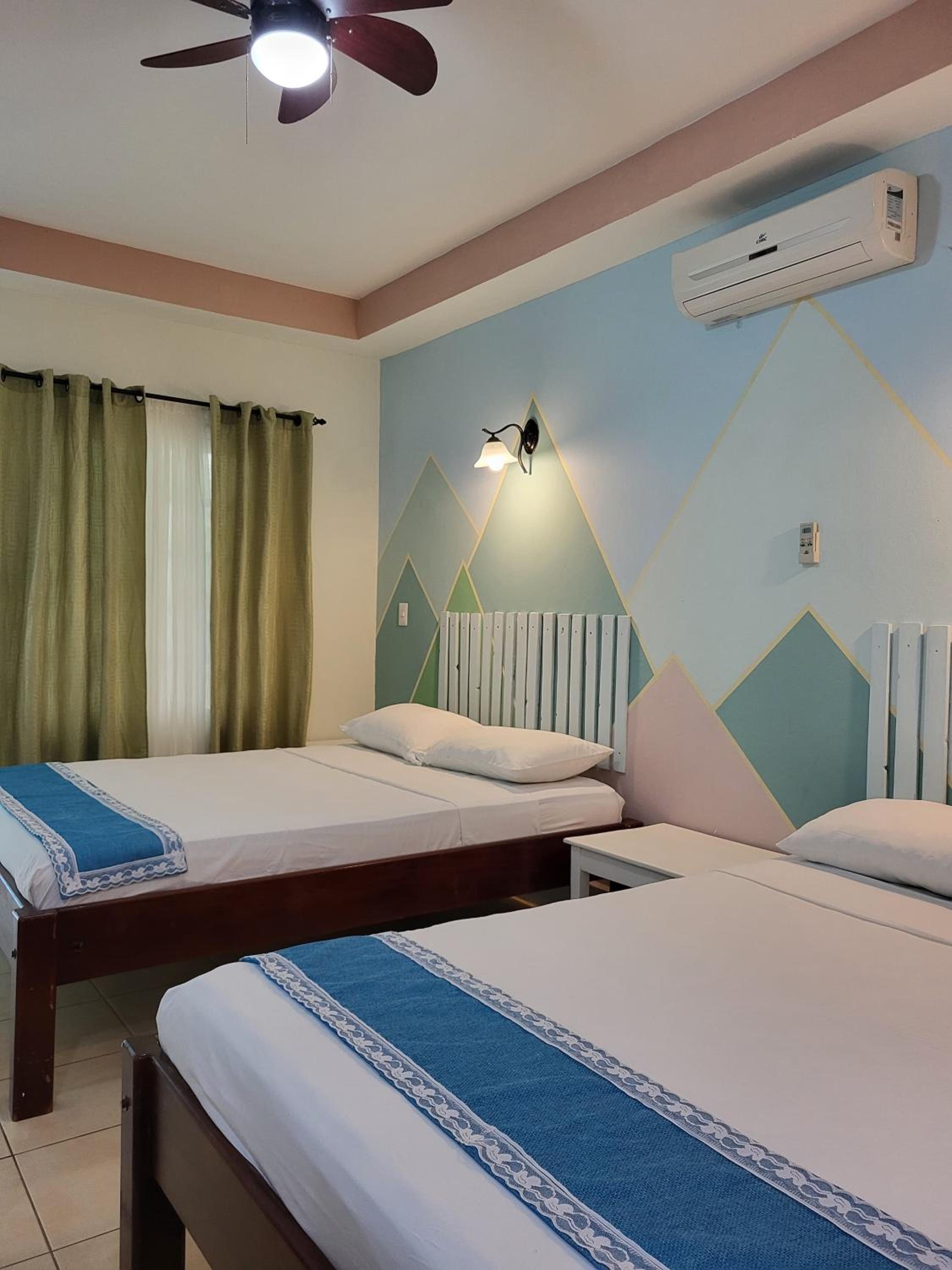Deluxe Twin Room photo 3
