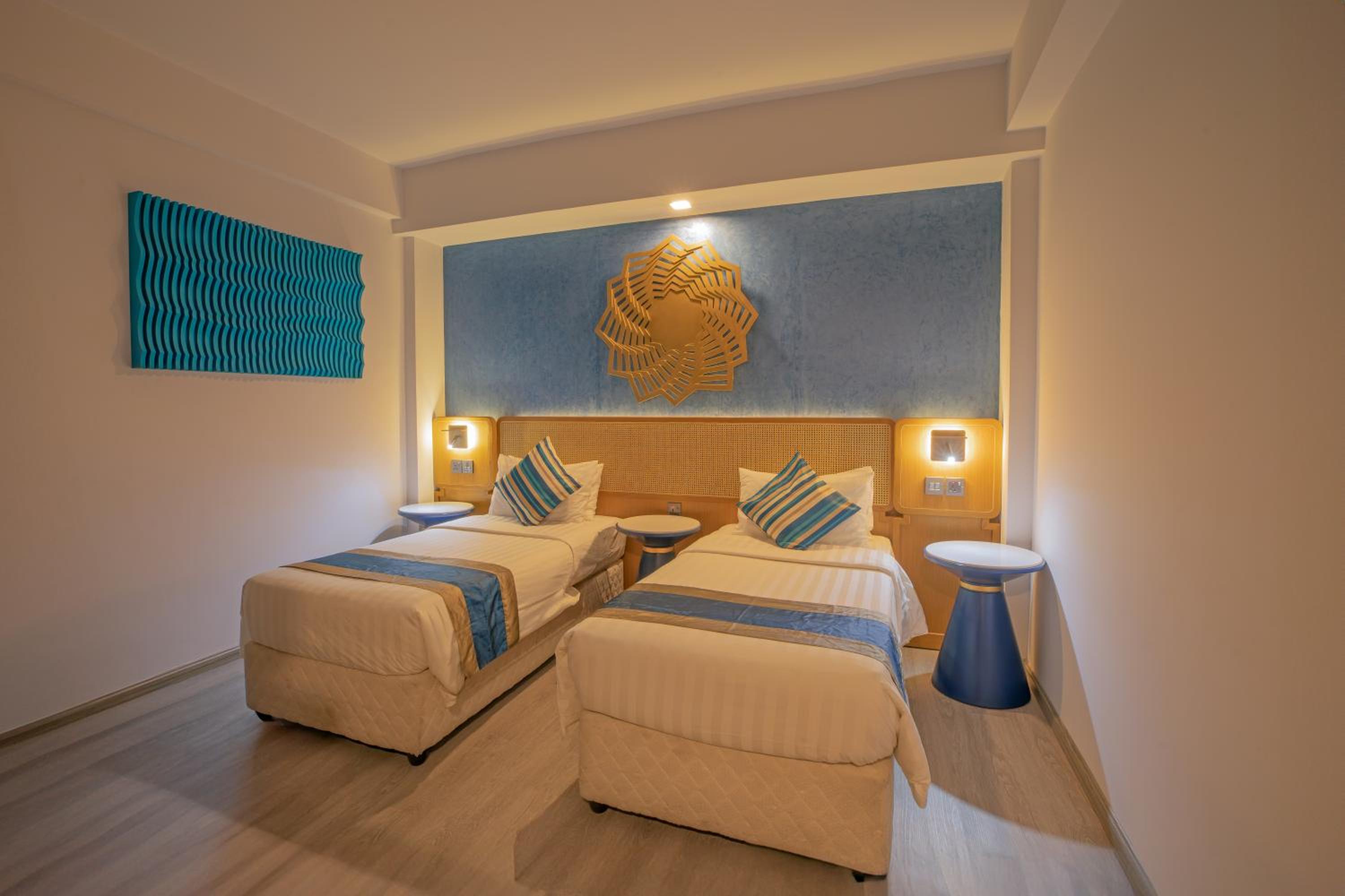 Standard Suite - Photo 7