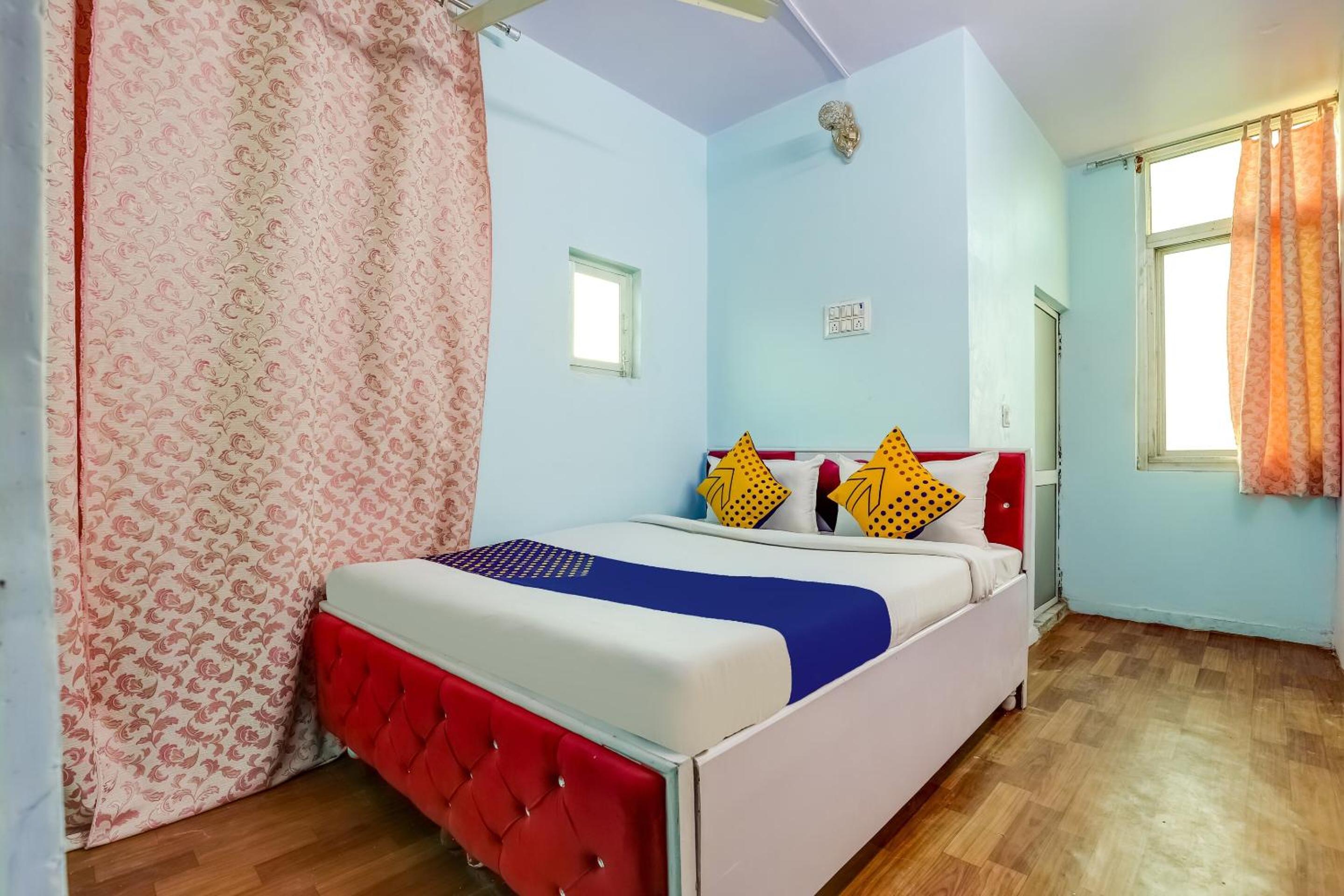 Classic Triple Room