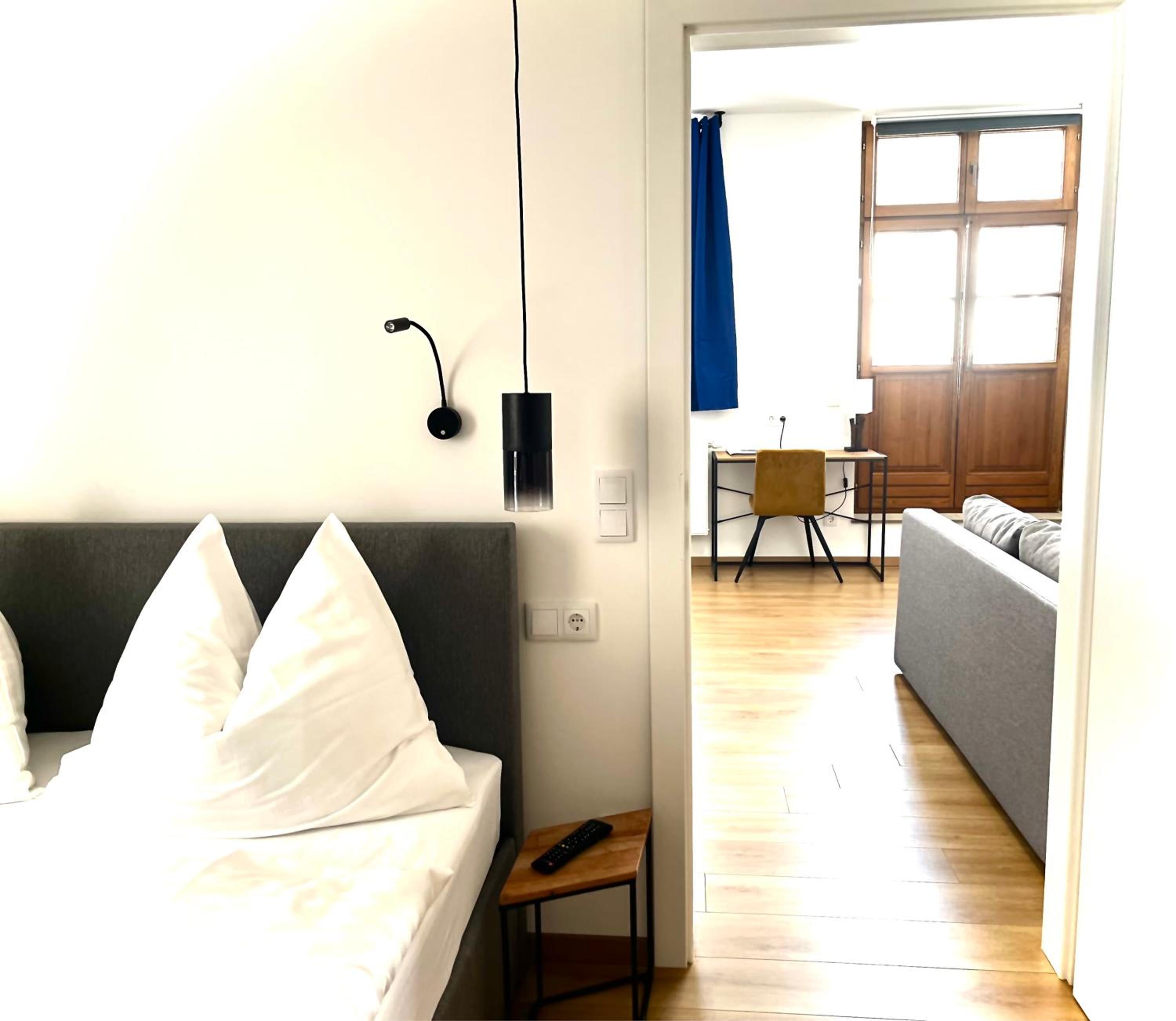 Two-Bedroom Apartment with Balcony photo 2