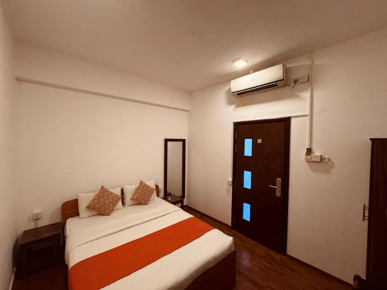 Chambre Double avec Salle de Bains Commune
