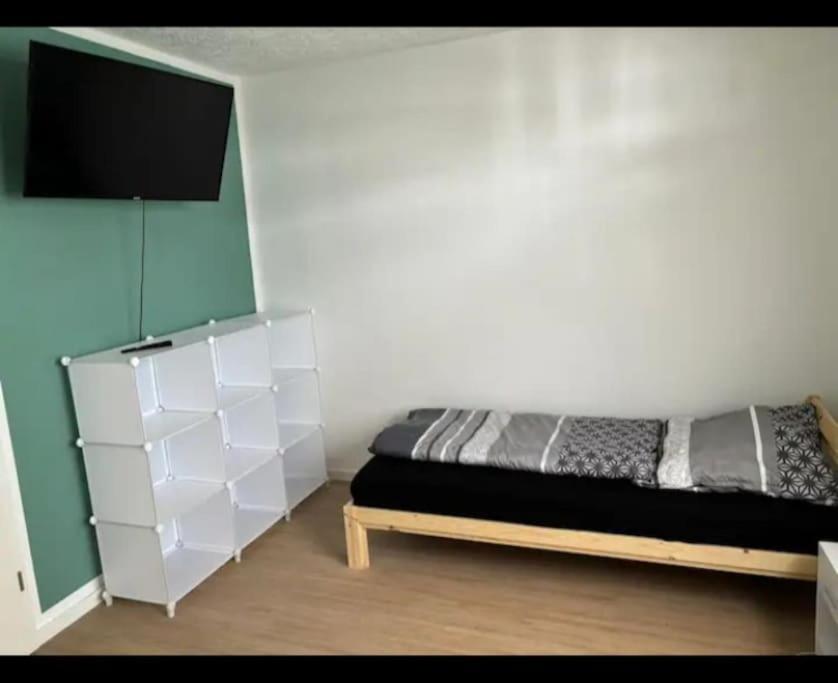 Three-Bedroom Apartment photo 1