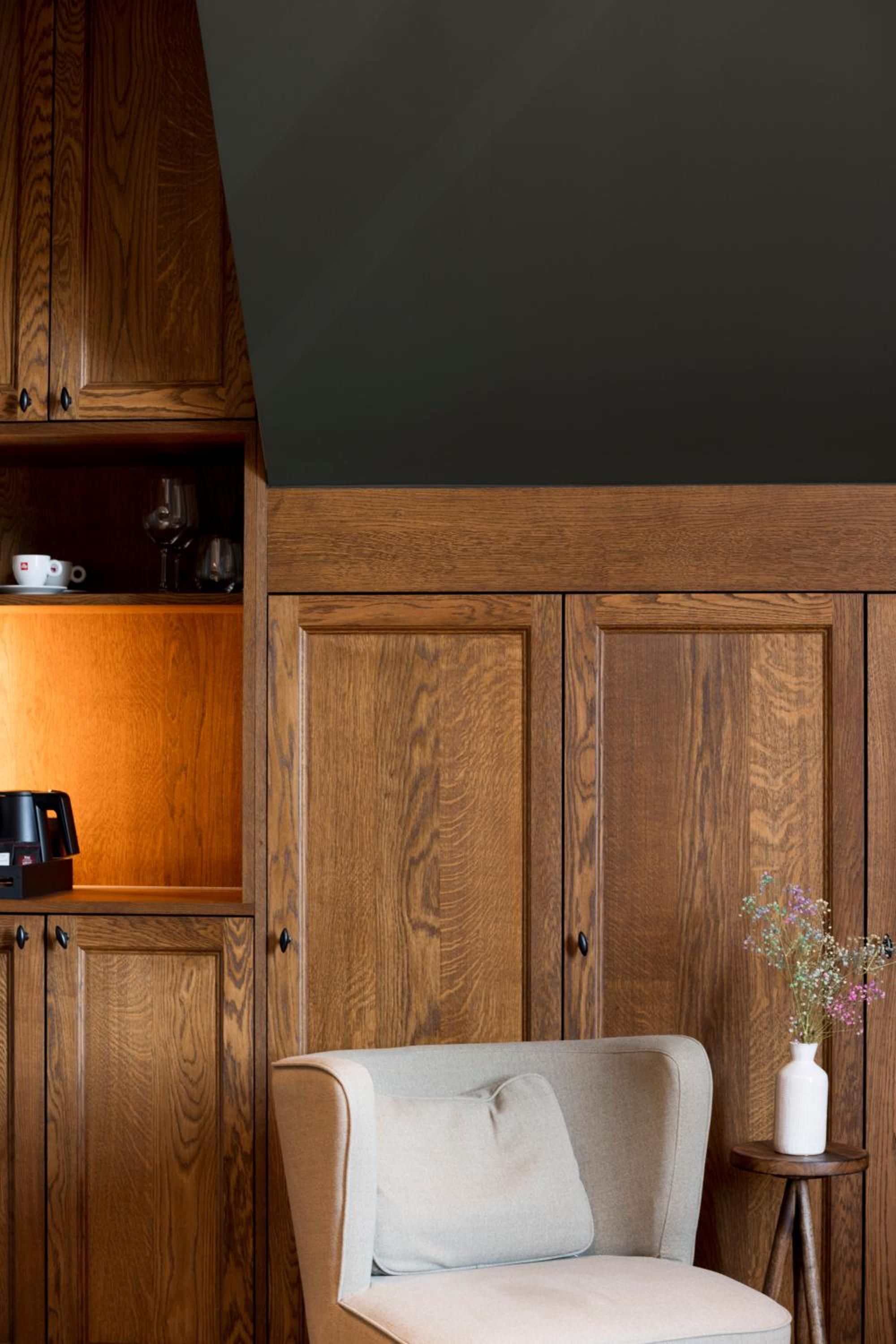 Signature room photo 2