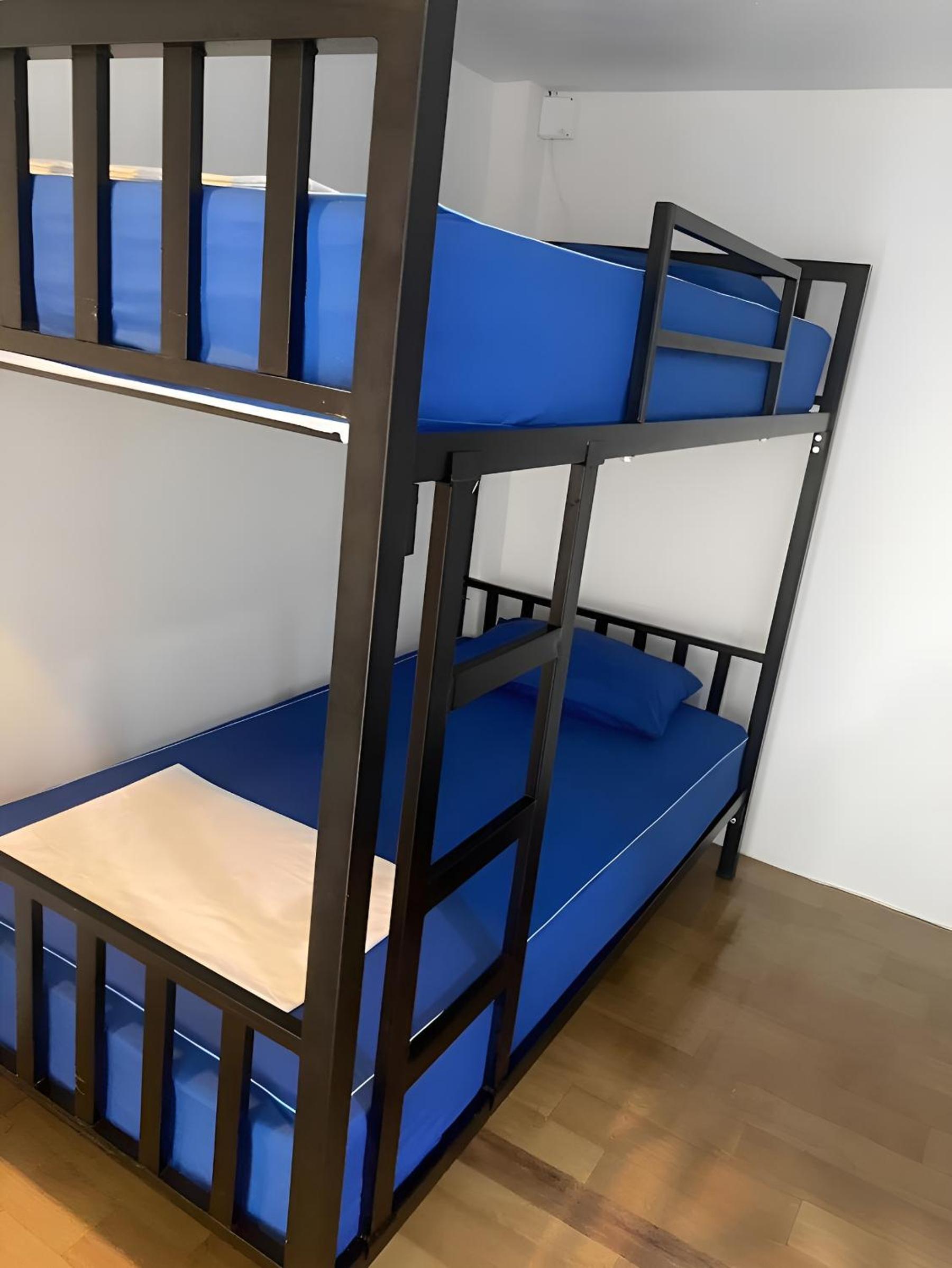Bed in 4-Bed Female Dormitory Room photo 1