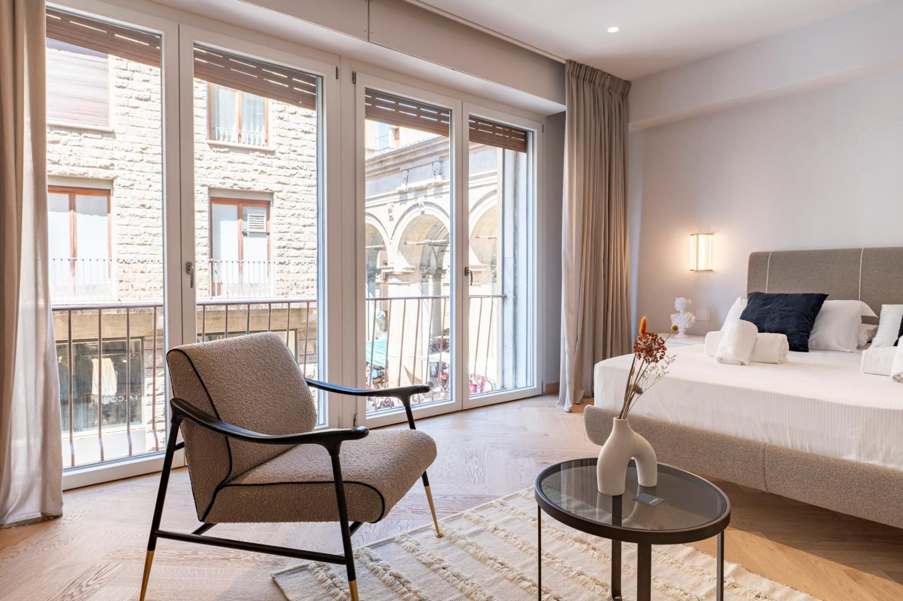 King Room with Balcony photo 3