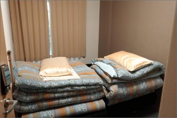 Twin Room With Shared Bathroom photo 1