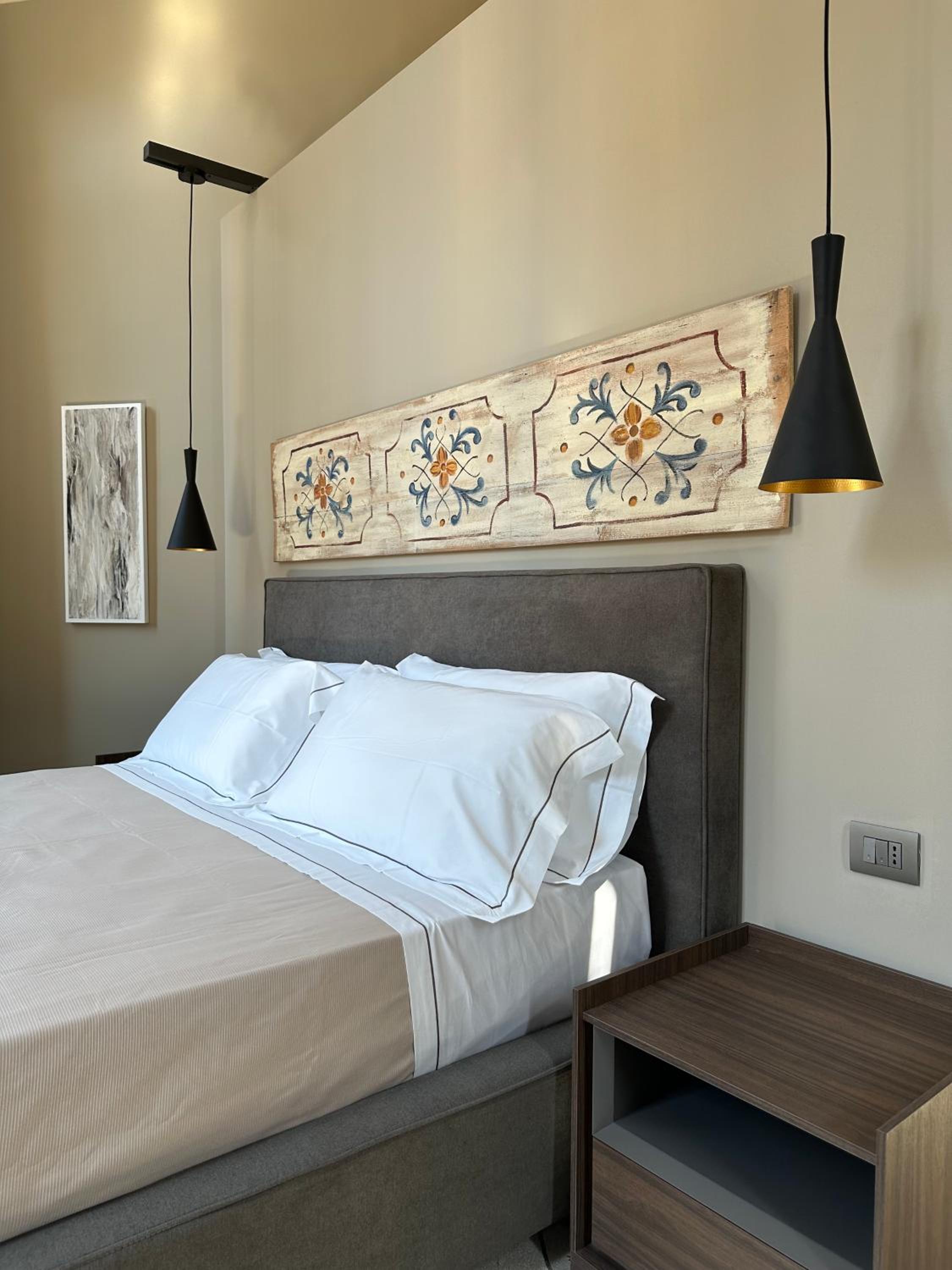 Suite - Photo 4