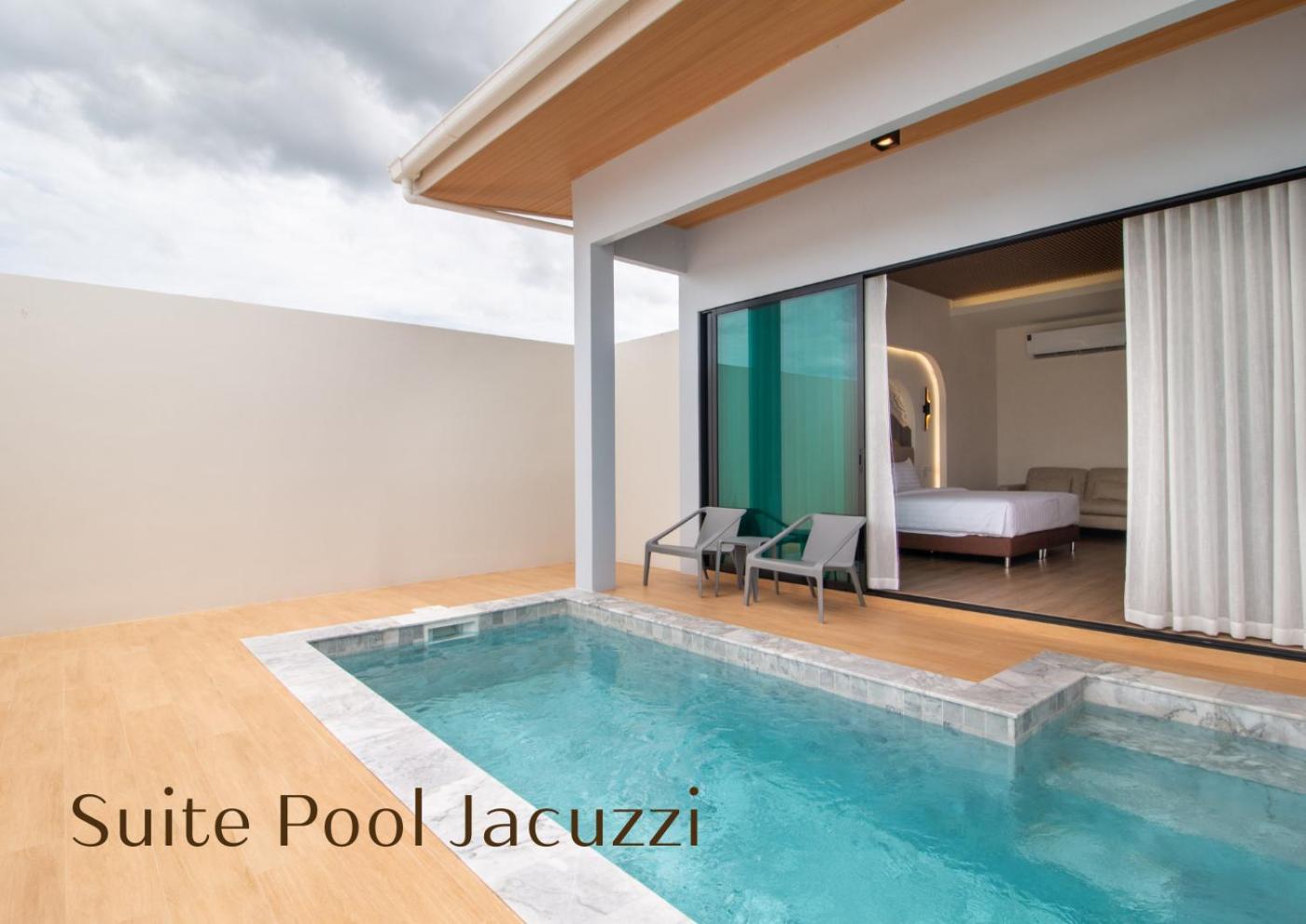 Suite with Private Pool photo 3