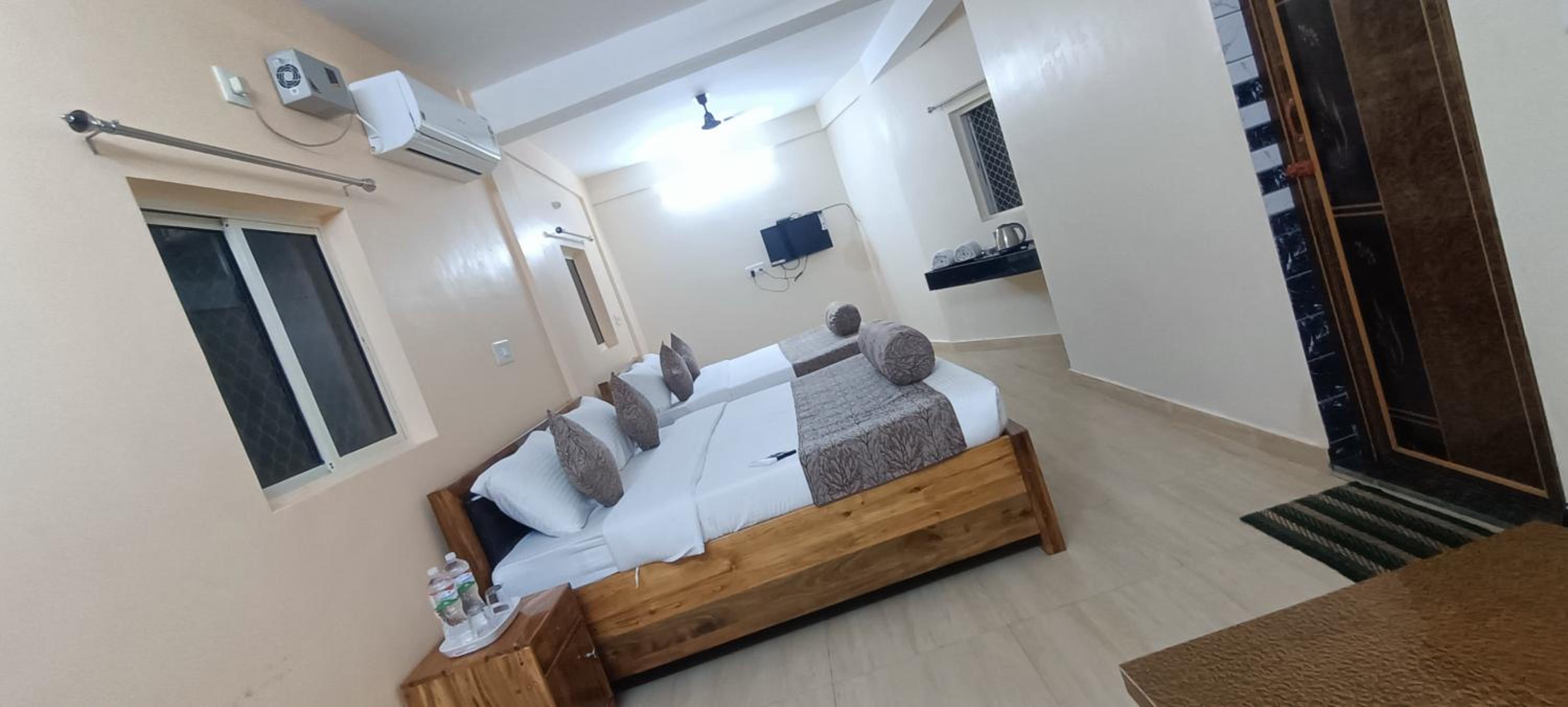 Quadruple Room photo 2