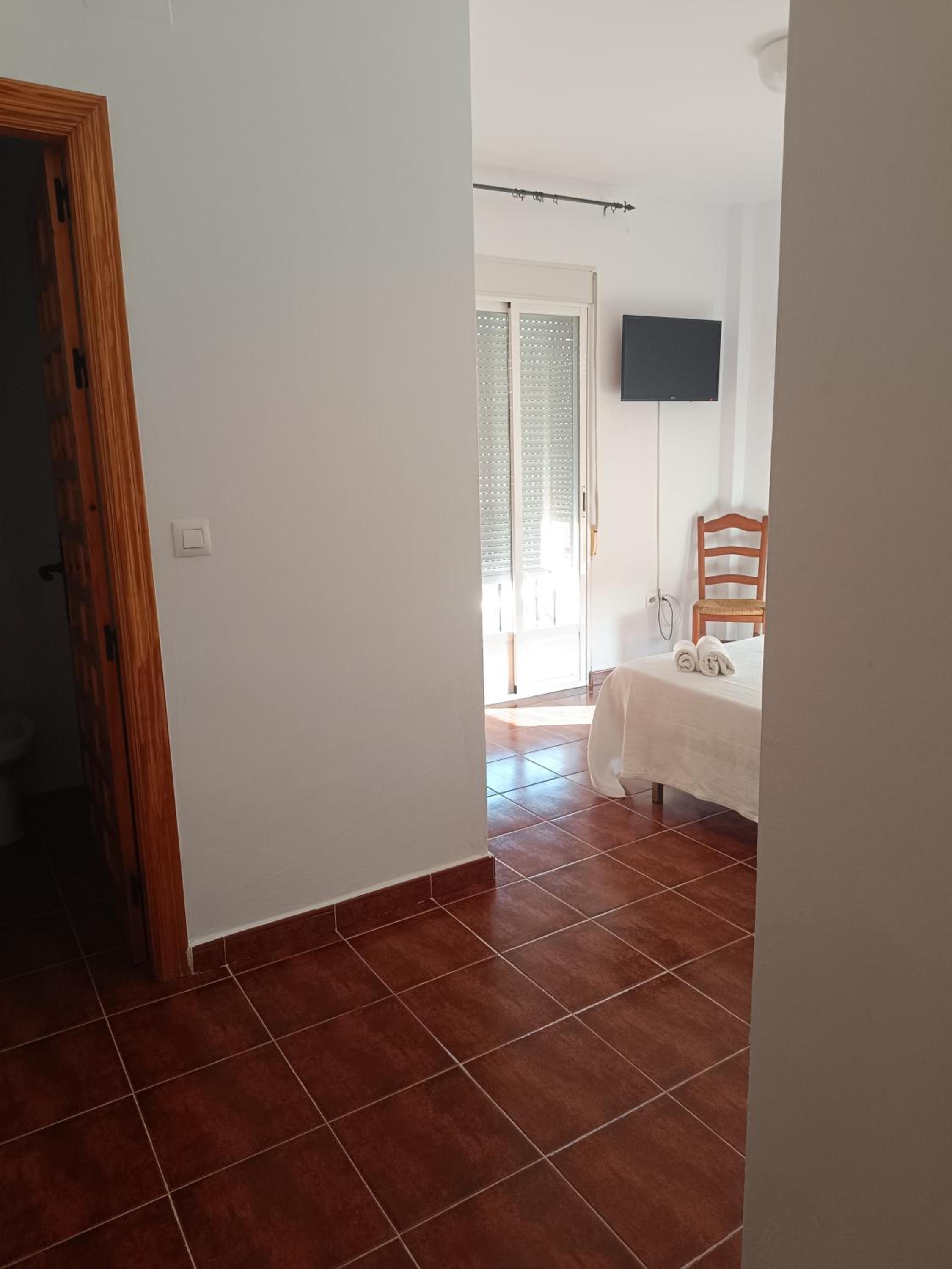 Single Room photo 3