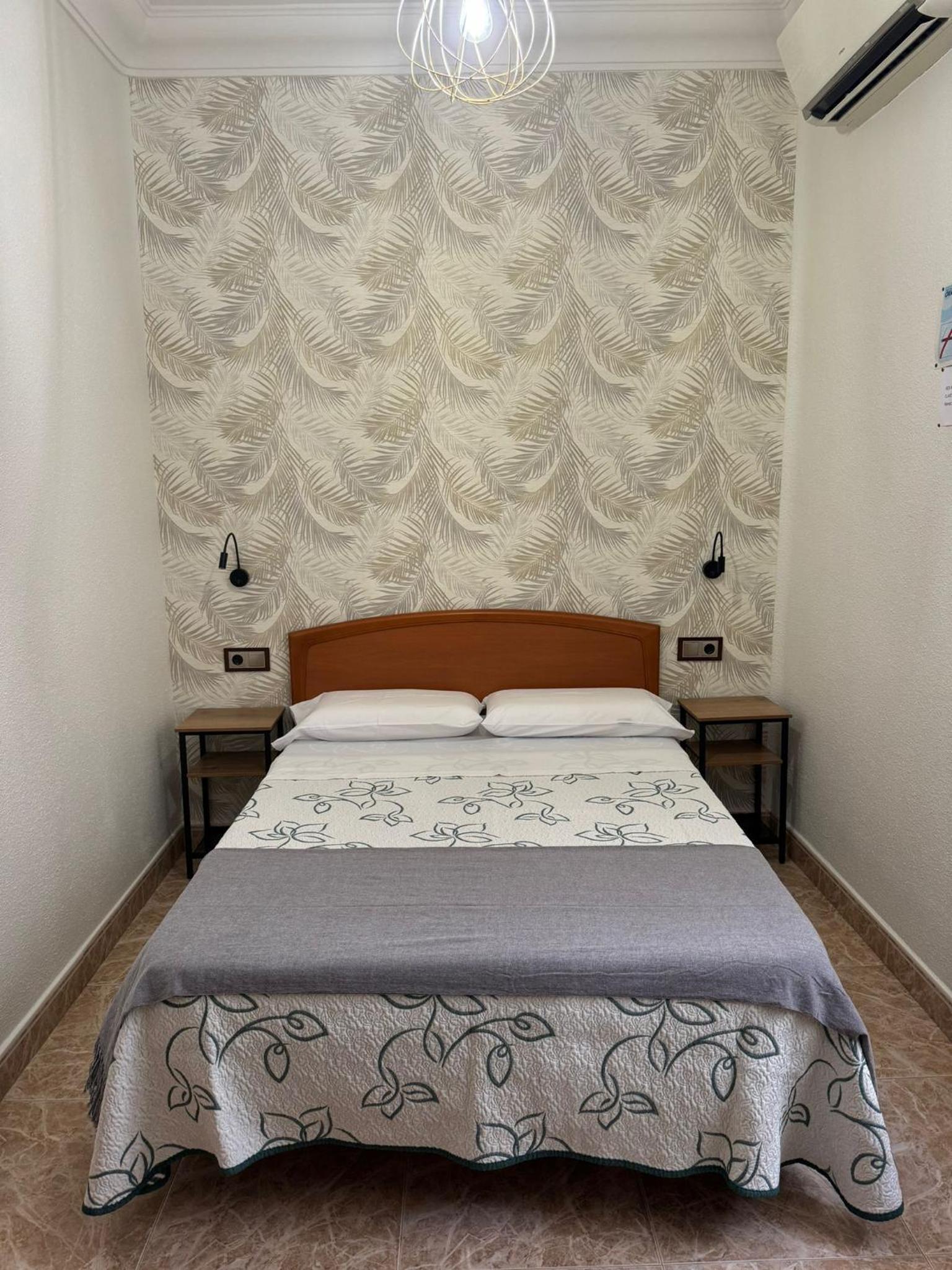 Habitación individual con baño privado