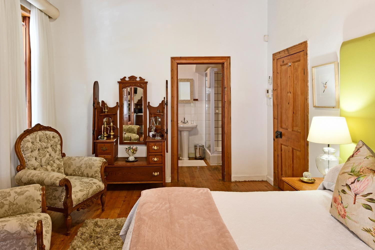 Twin/Double Room with bath - Photo 2