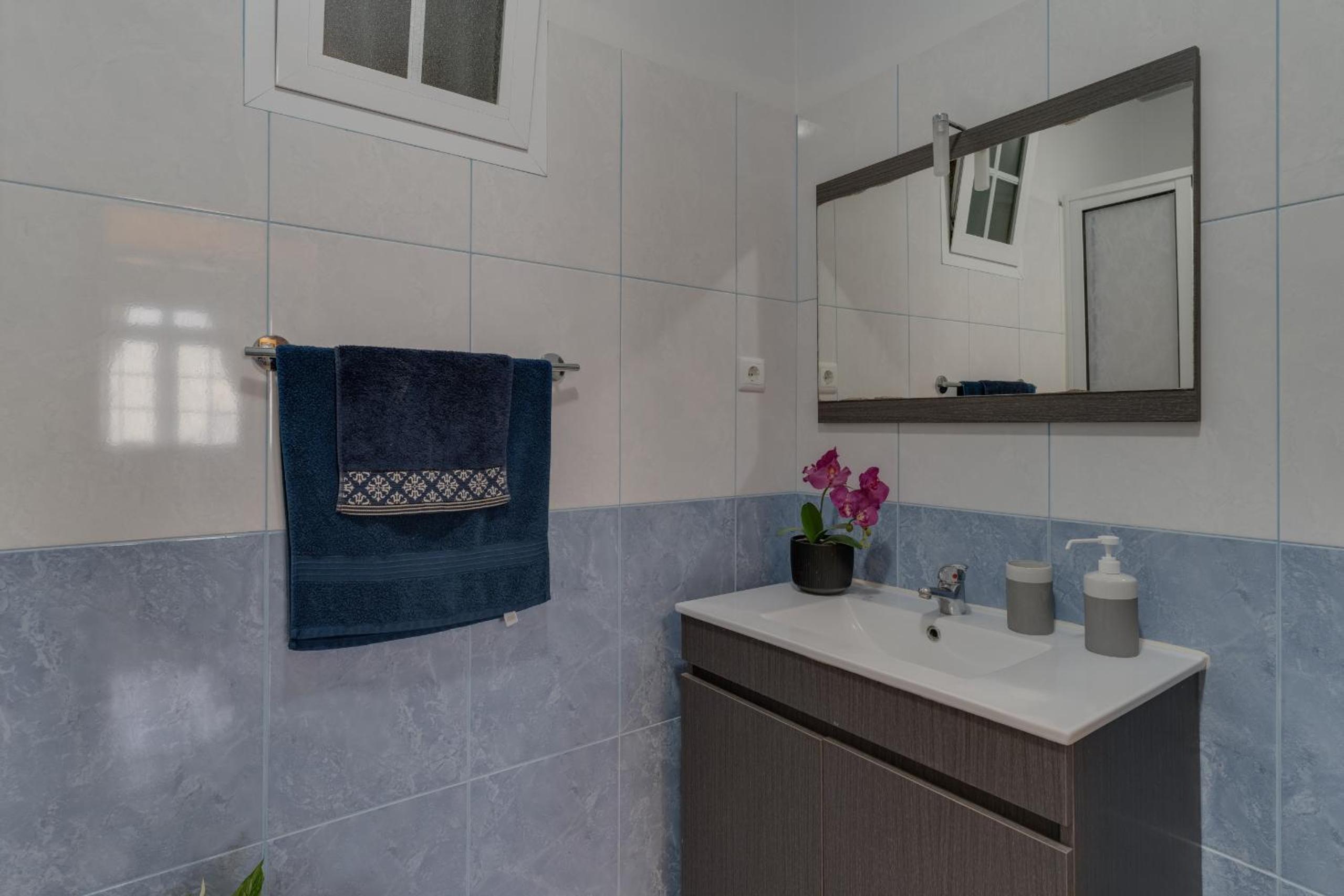 Apartment With Sea View photo 3