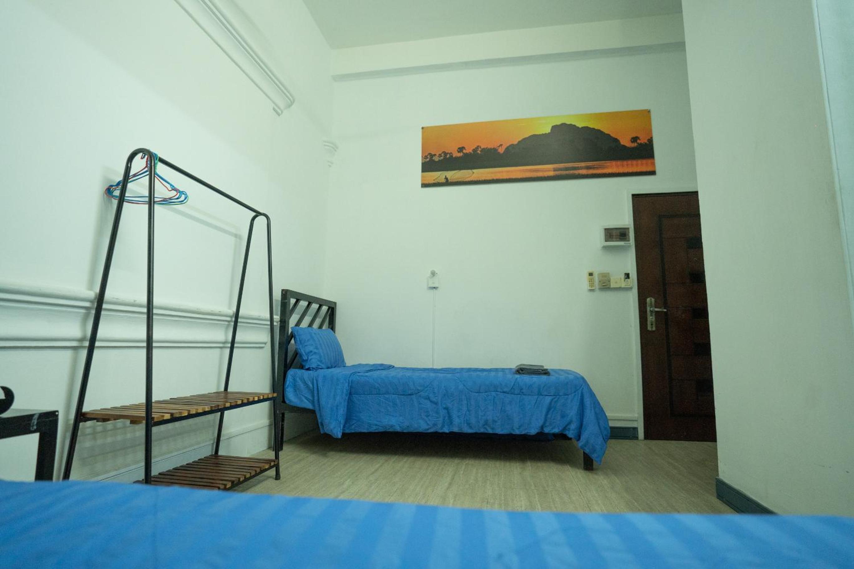 Double or Twin Room - Photo 5
