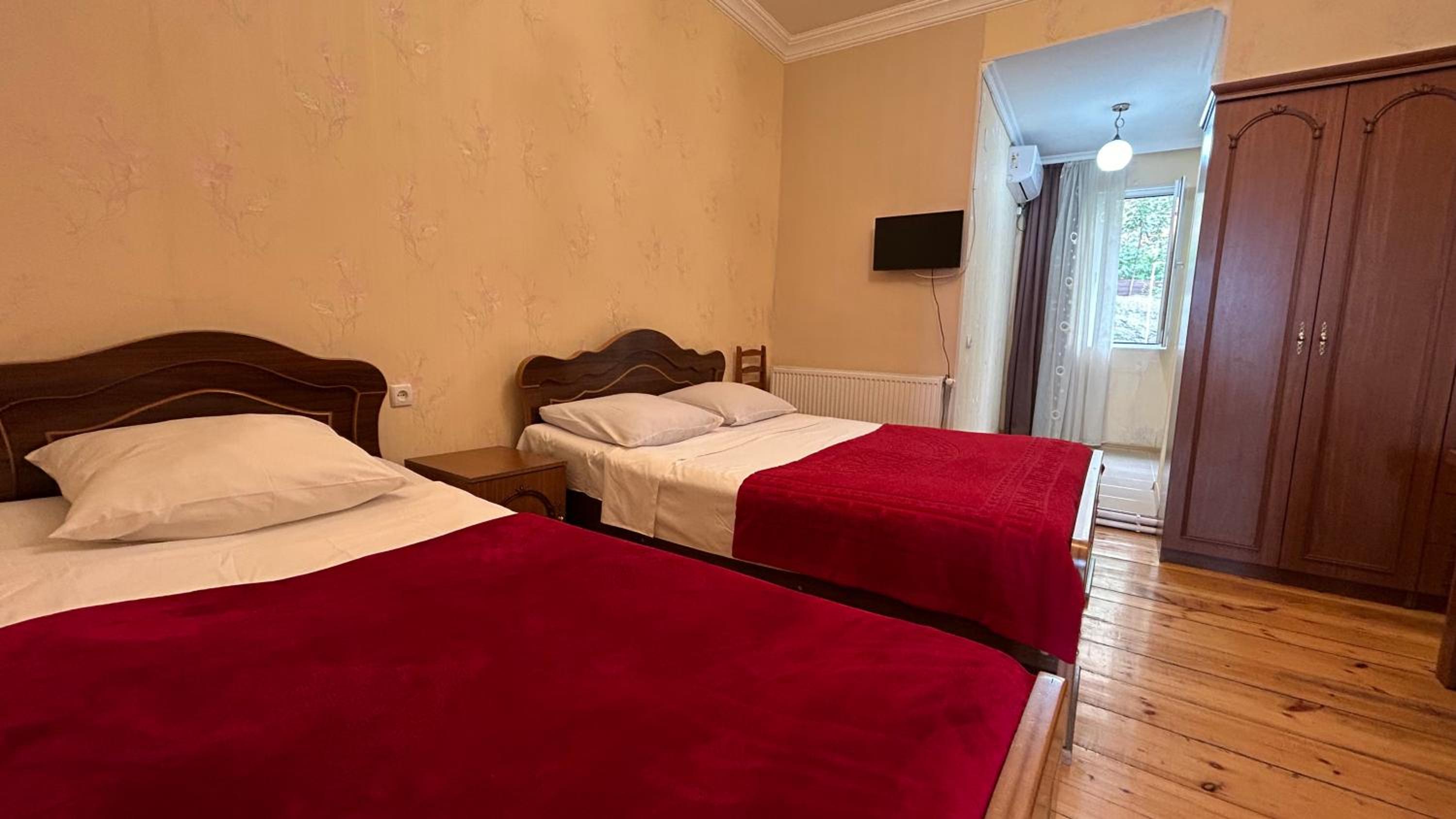 Quadruple Room with Bathroom