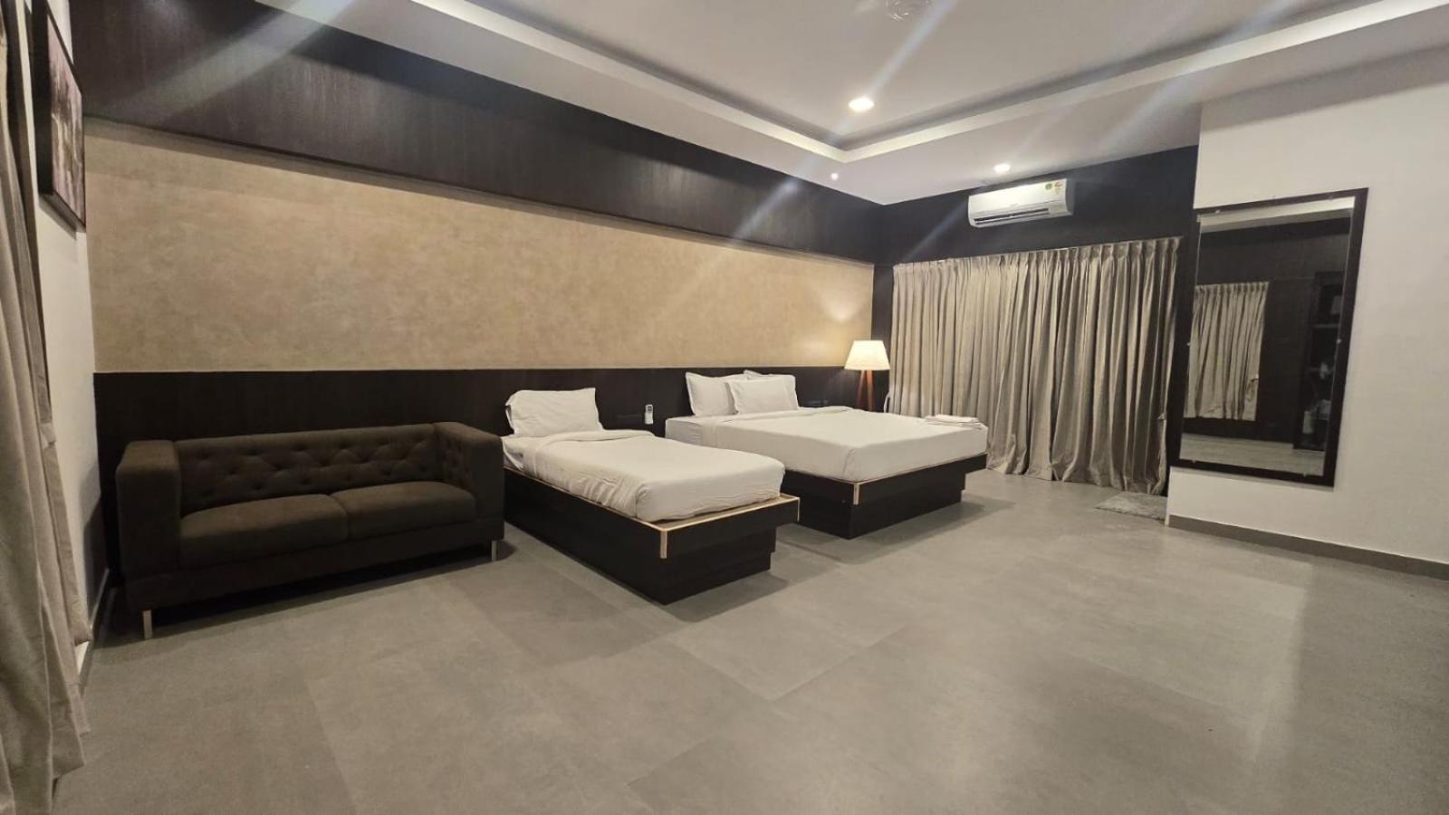 Triple Room with Garden View - Photo 4
