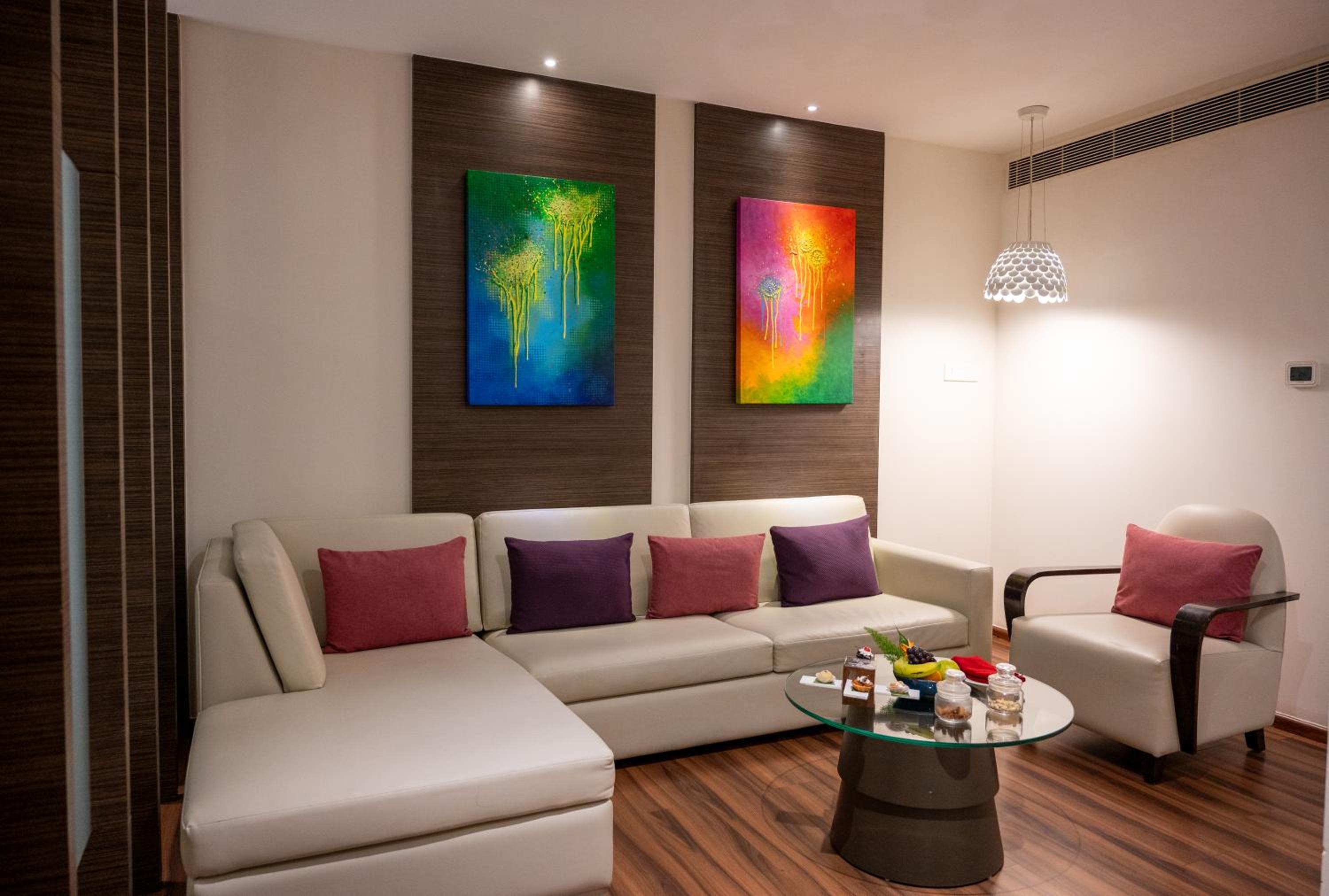 Pet Friendly Suite photo 3