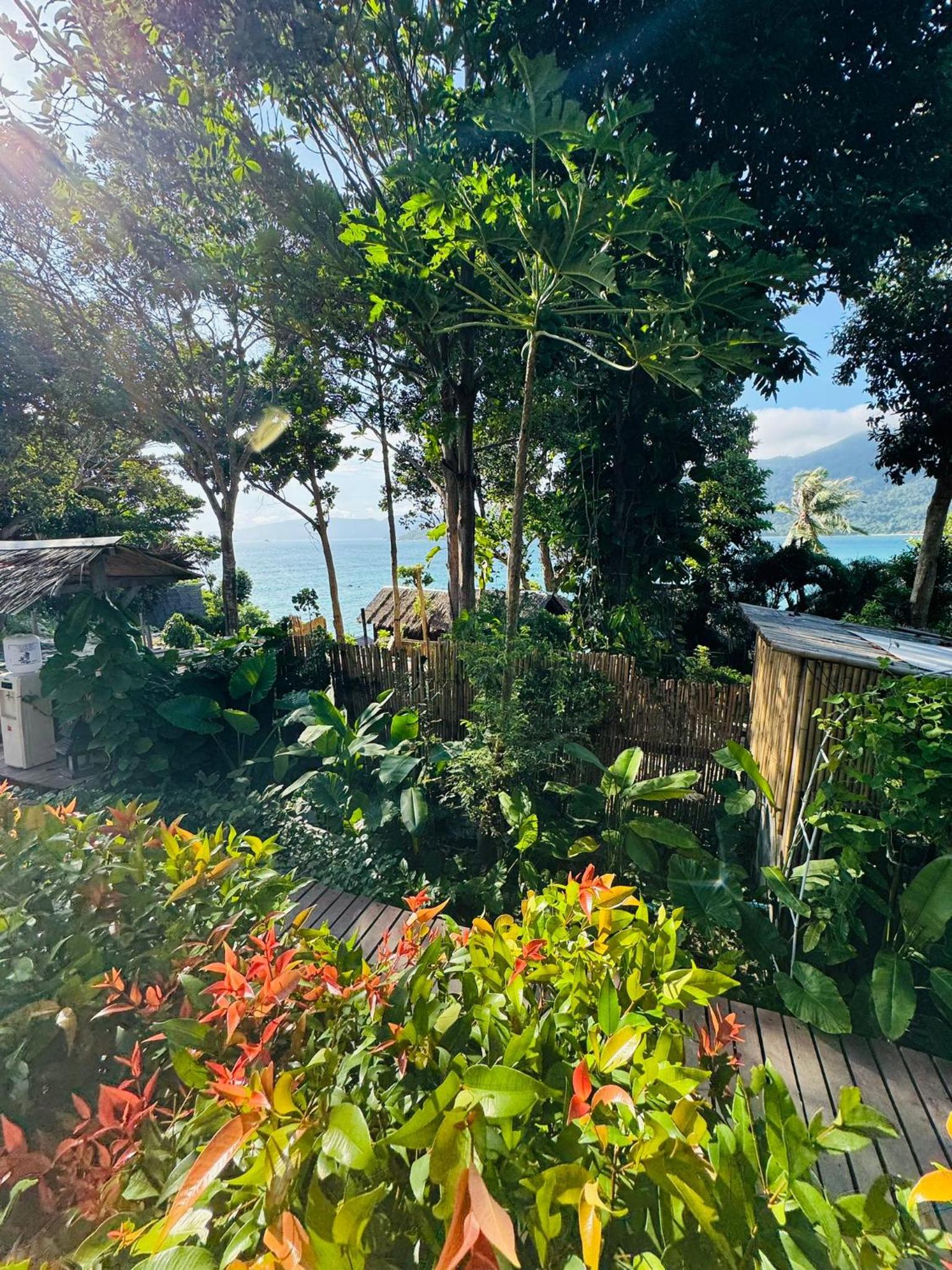 Bungalow with A/C - Photo 3
