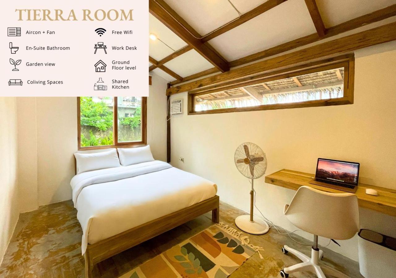 Deluxe Double Room - Photo 1