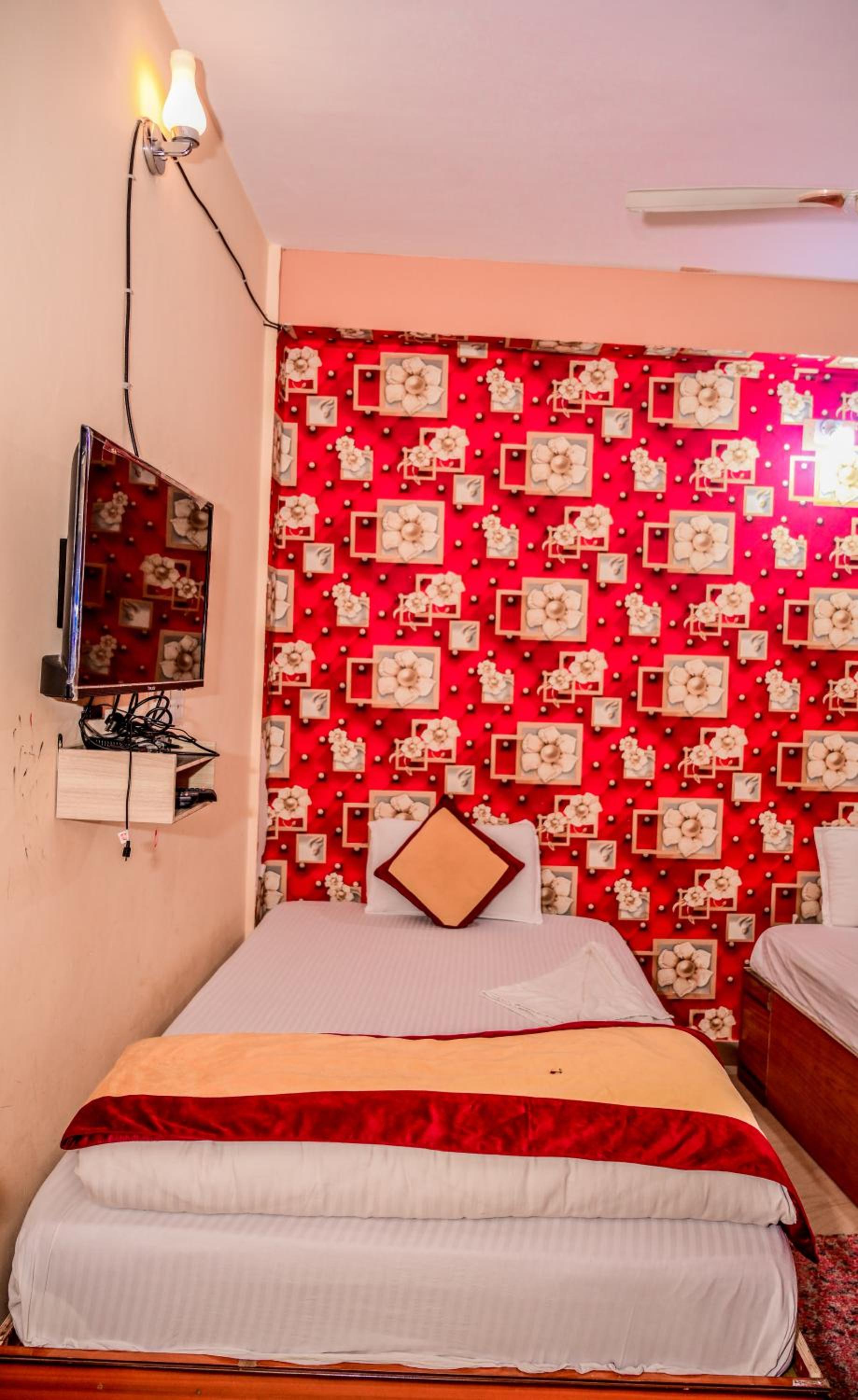 Deluxe Double Room photo 2
