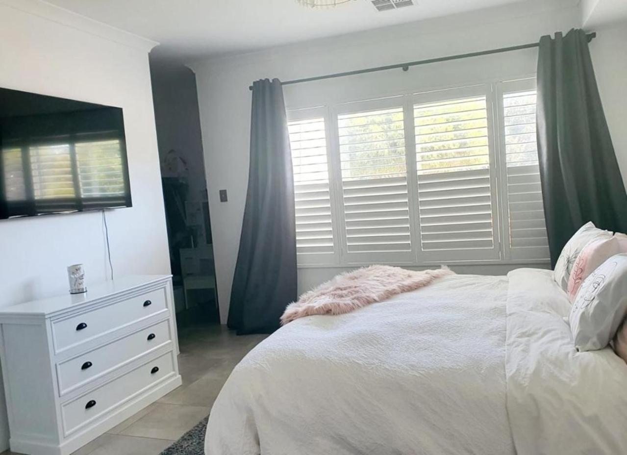 Four-Bedroom House photo 1