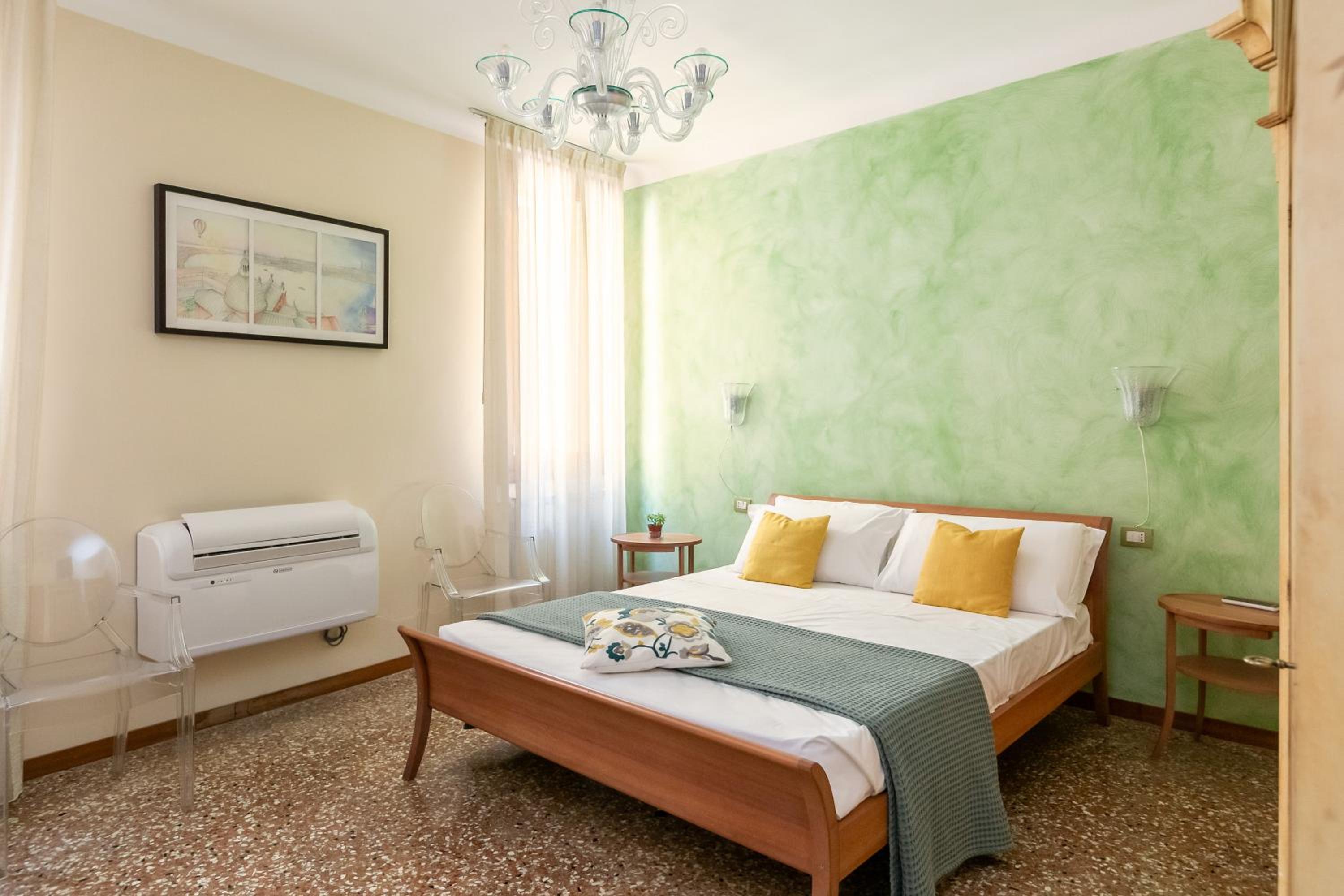 Triple Room photo 2