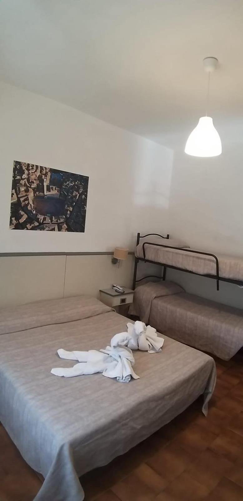 Classic Quadruple Room
