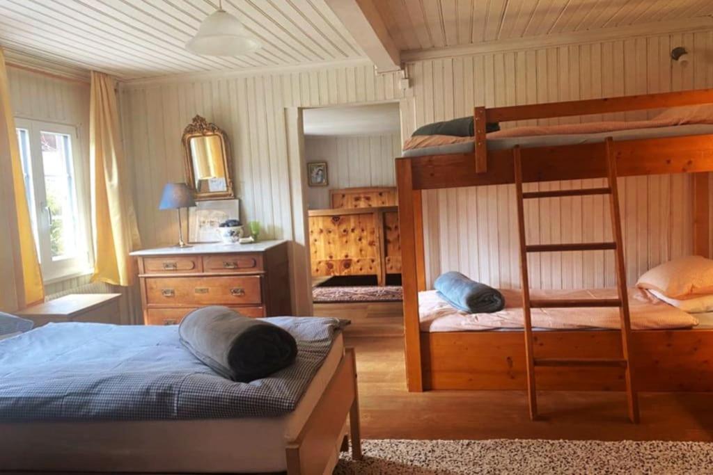 Three-Bedroom Apartment with Mountain View