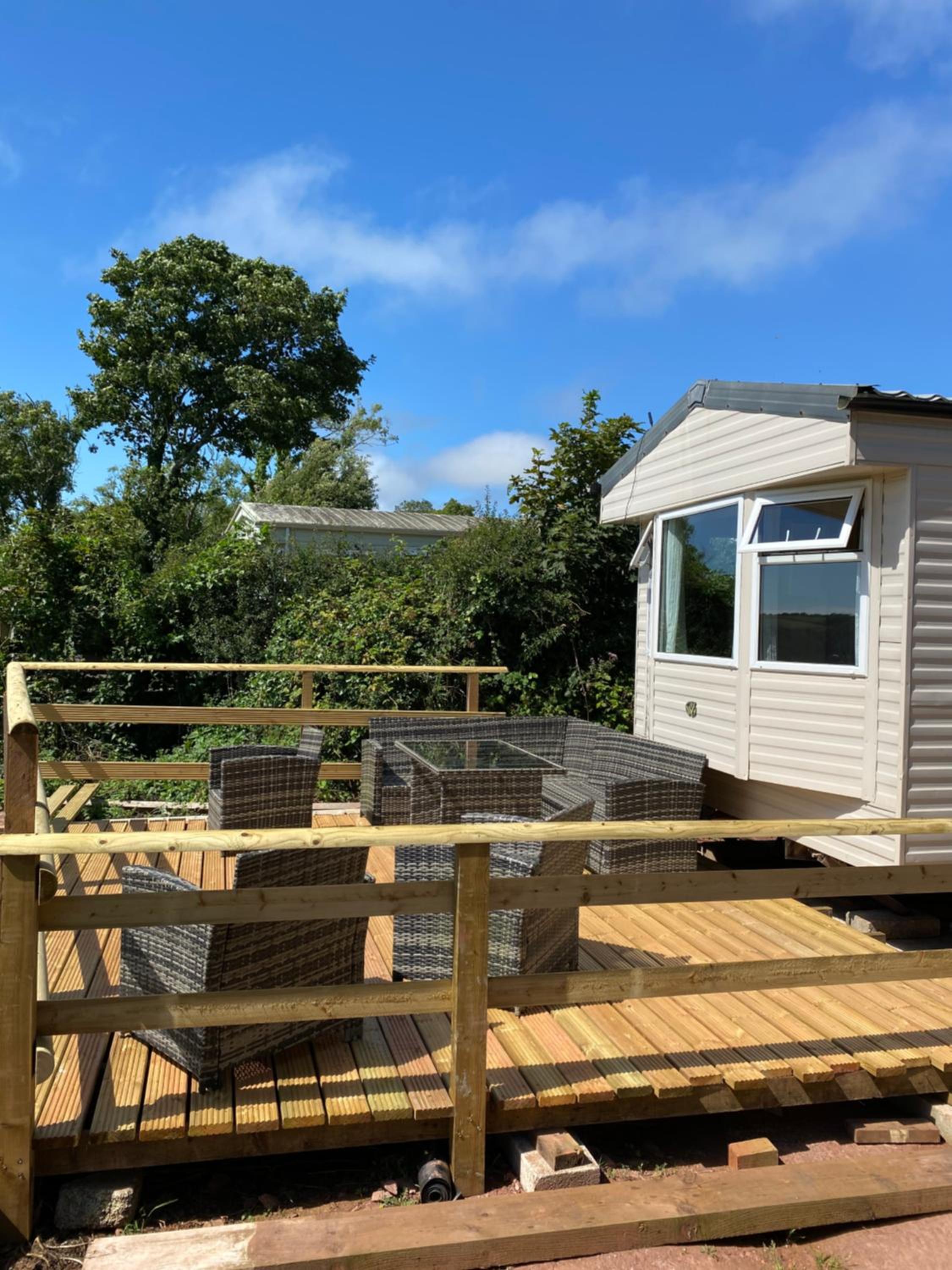 Mobile Home photo 2