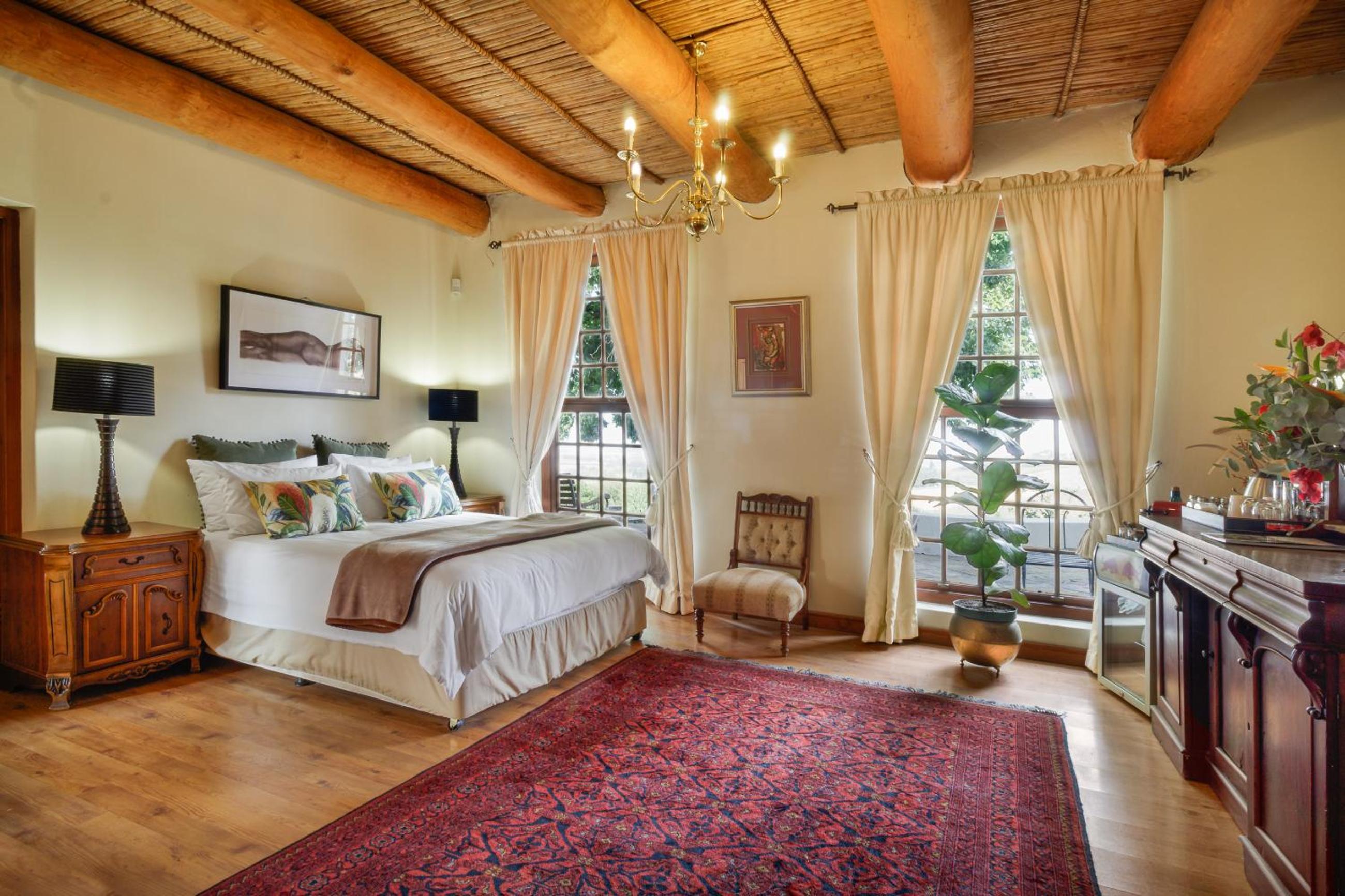 Deluxe Queen Room photo 3