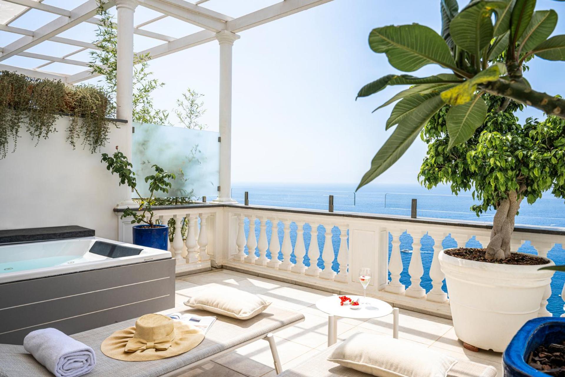 Junior Suite with Terrace and Sea View - Photo 5