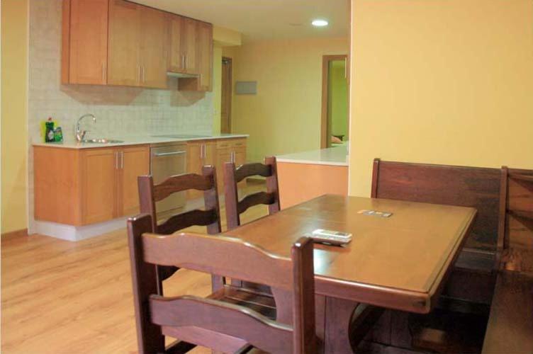 Two-Bedroom Apartment (6 Adults)