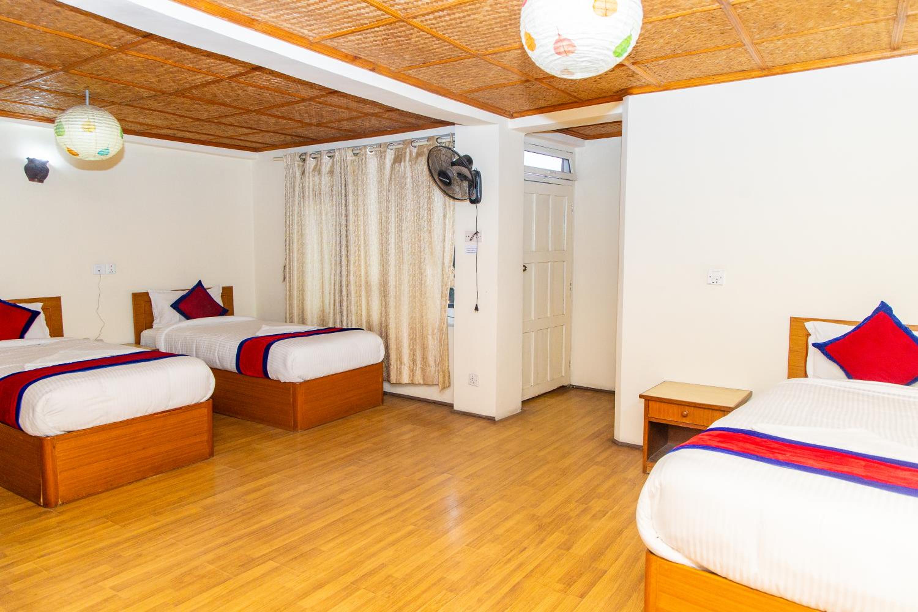 Classic Triple Room photo 2