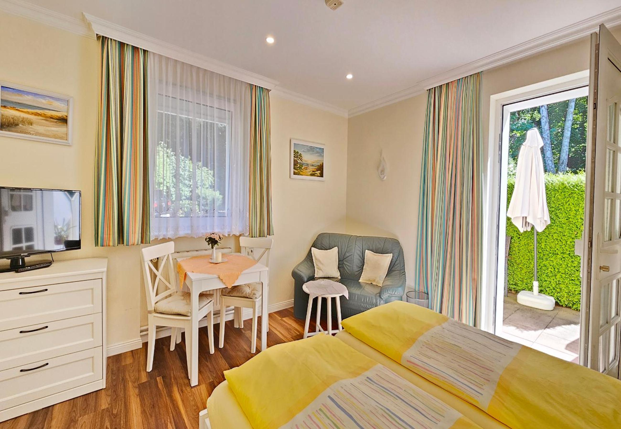 Studio with Terrace photo 1