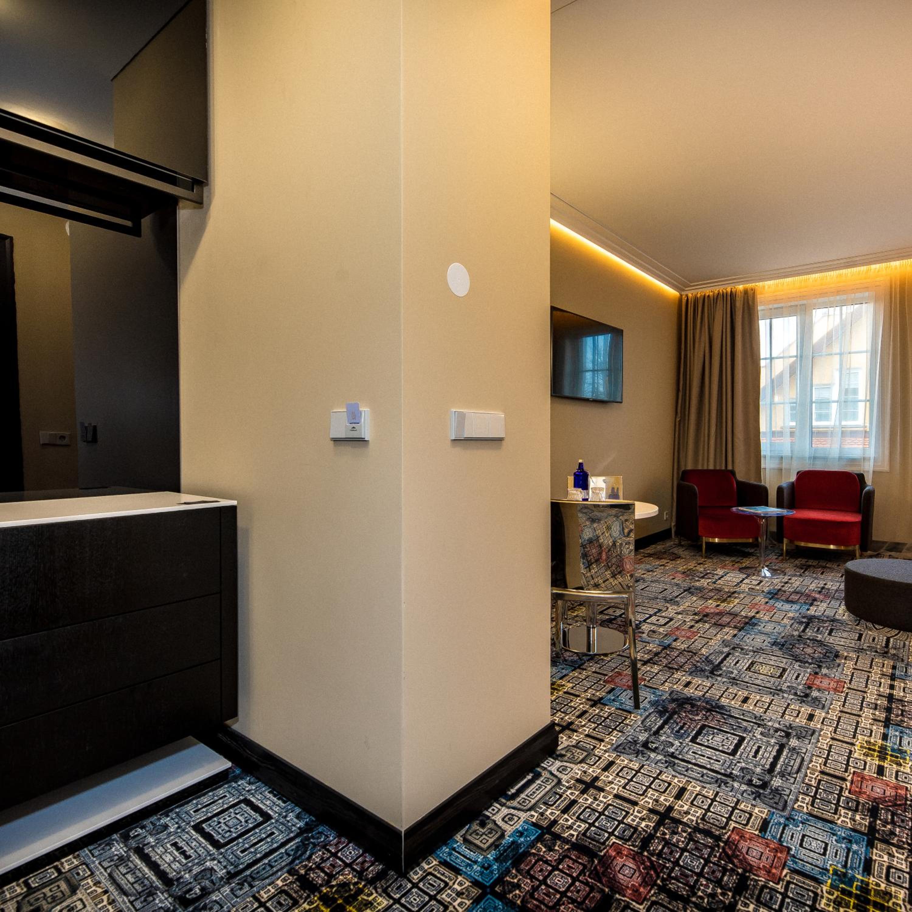 Standard Double Room - Photo 1