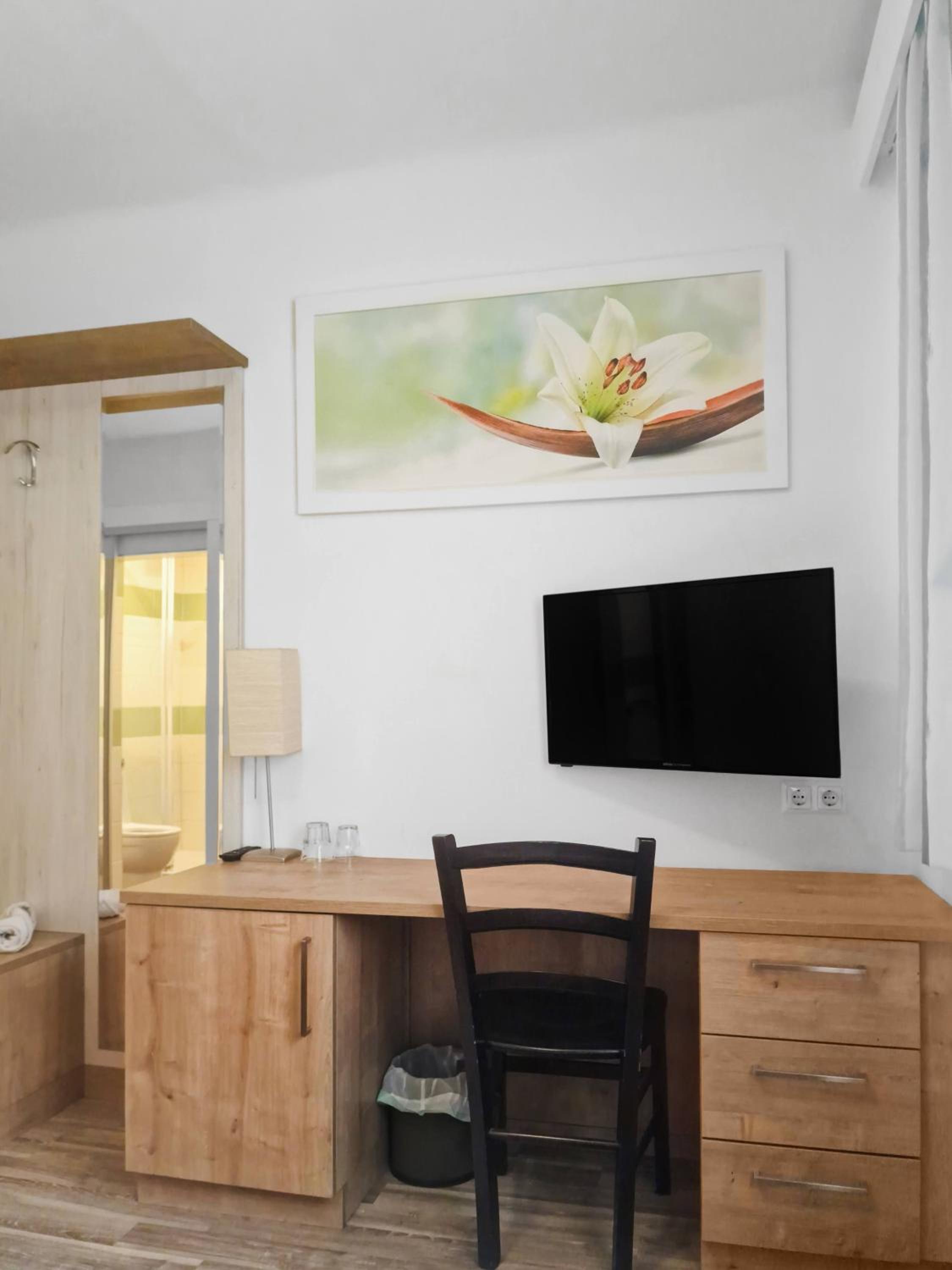 Double Room photo 3