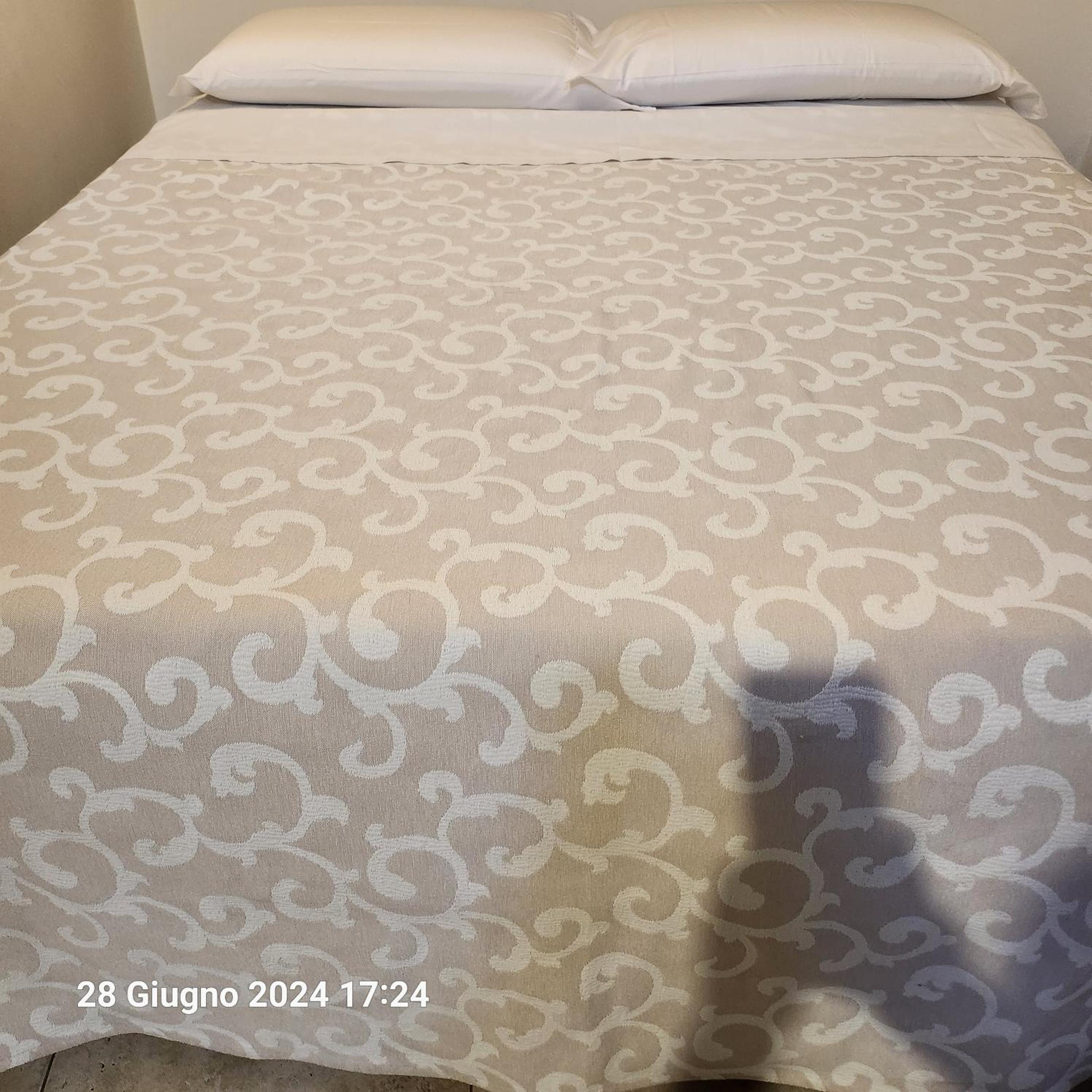 Basic Triple Room