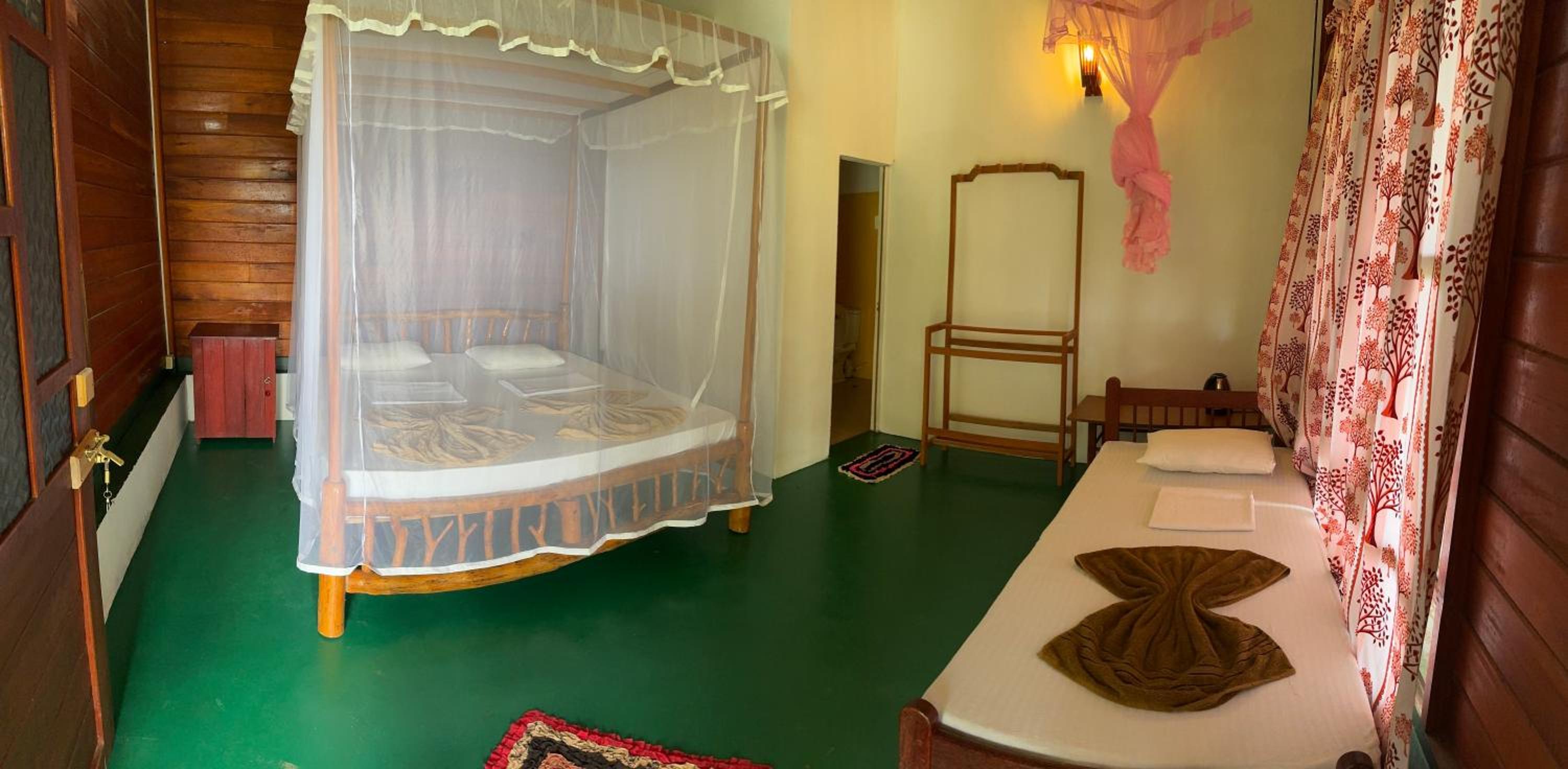 Budget Double Room photo 1