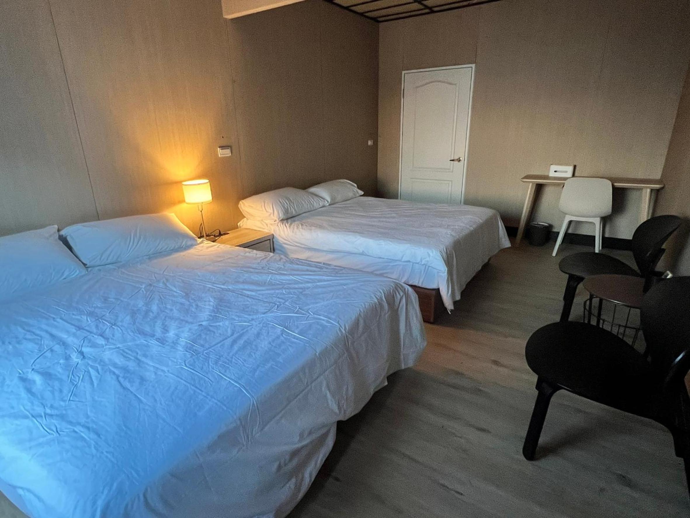 Quadruple Room with Mountain View photo 3
