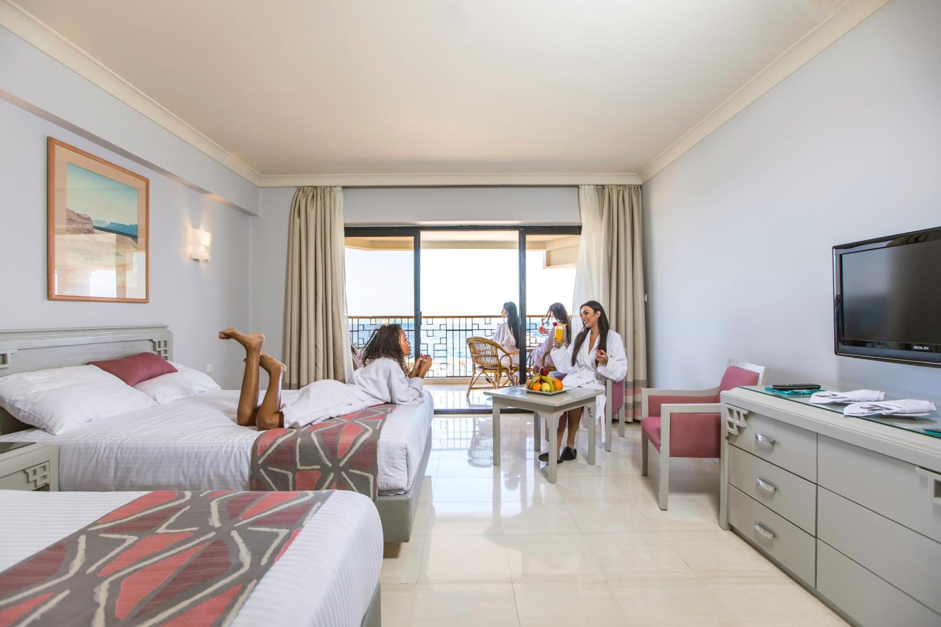 Premium Room - Photo 8