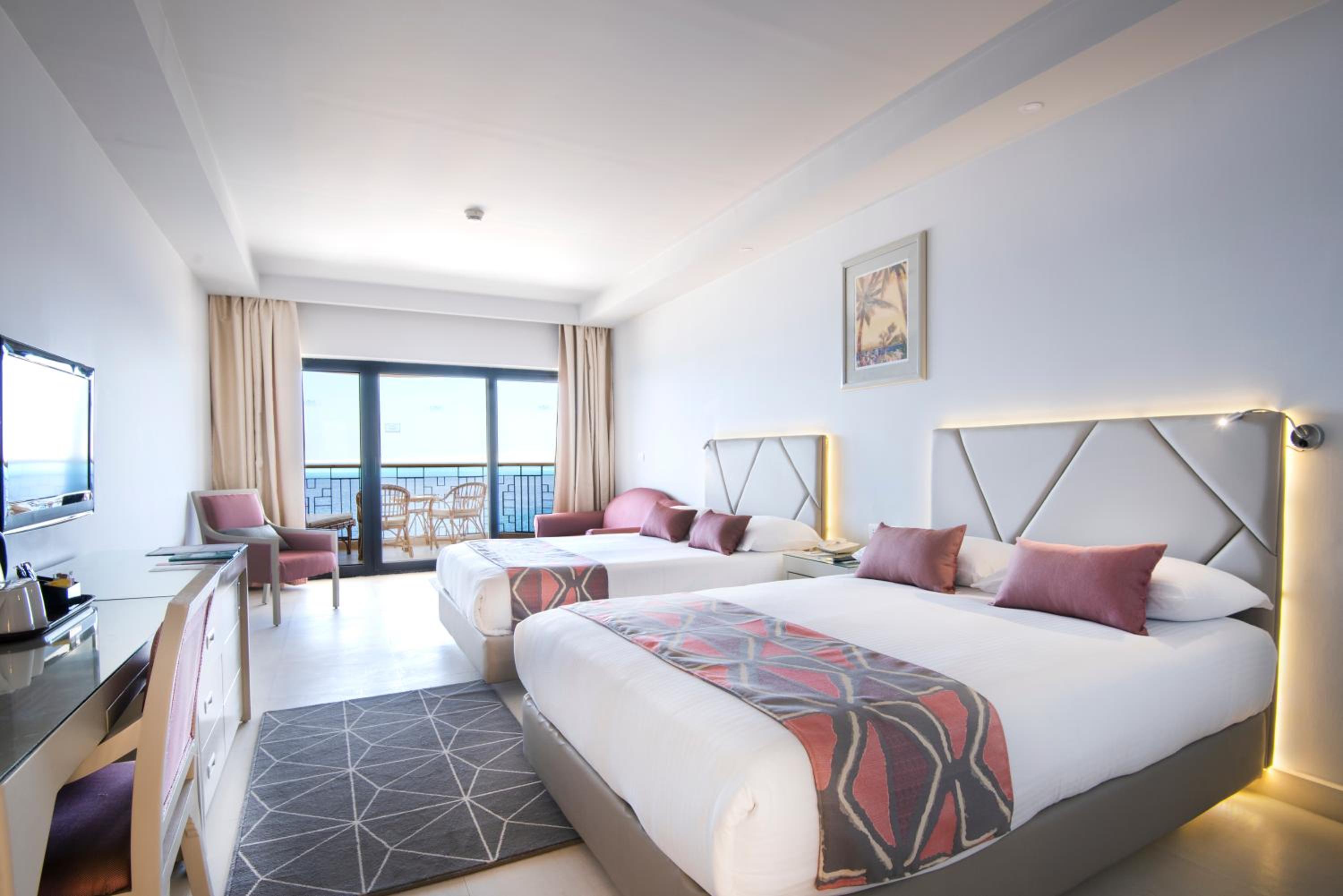 Premium Room - Photo 6