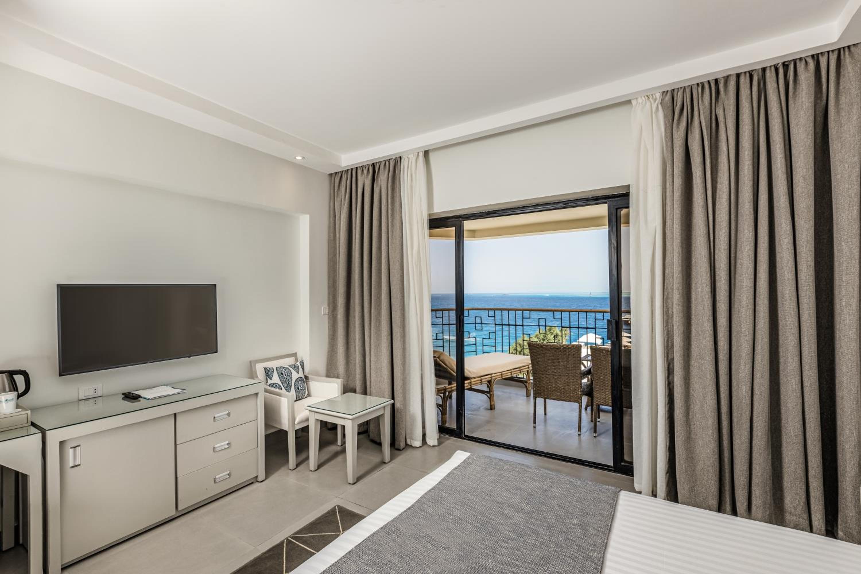 Premium Room - Photo 3
