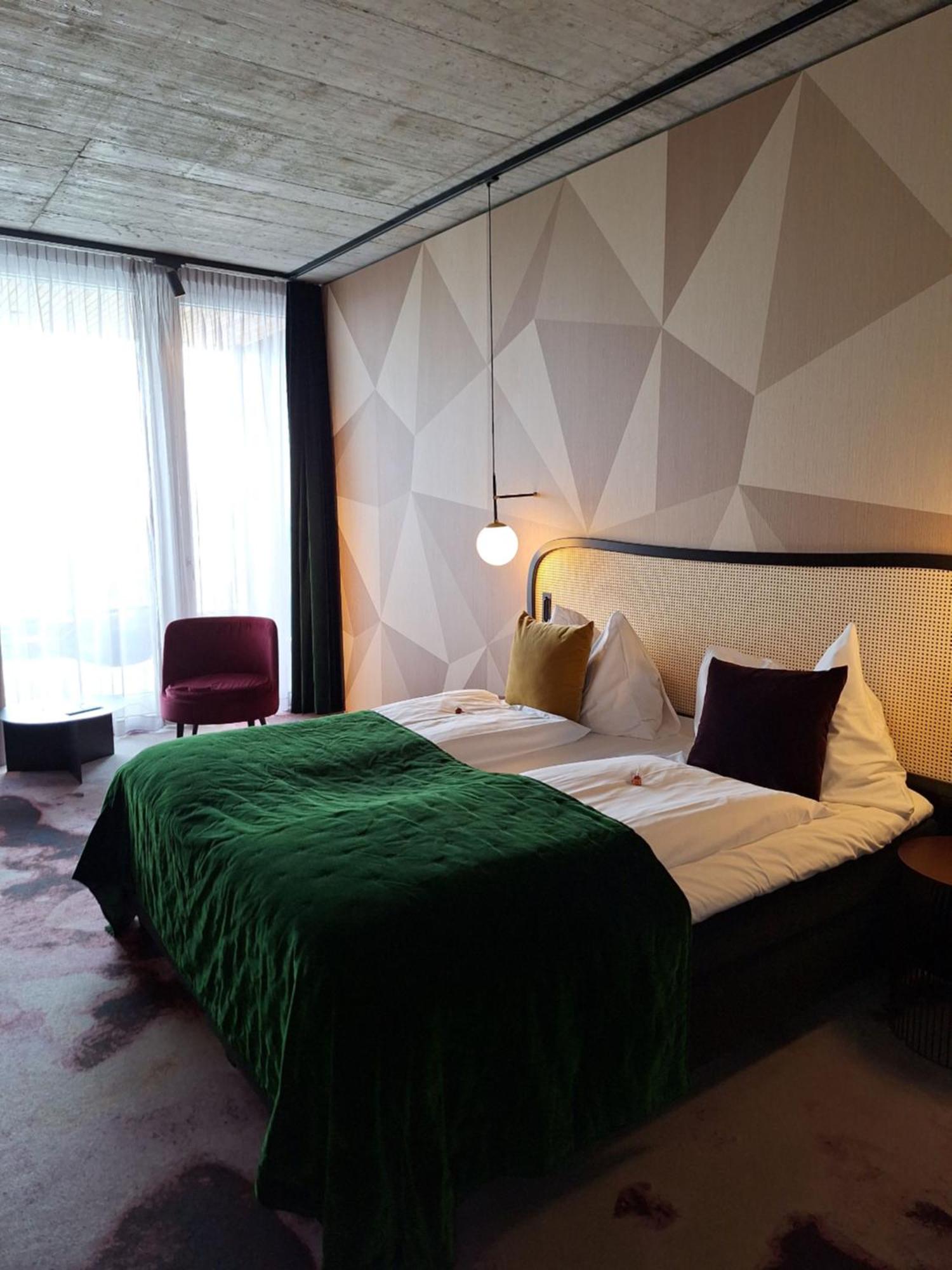 King Room with Valley View photo 2